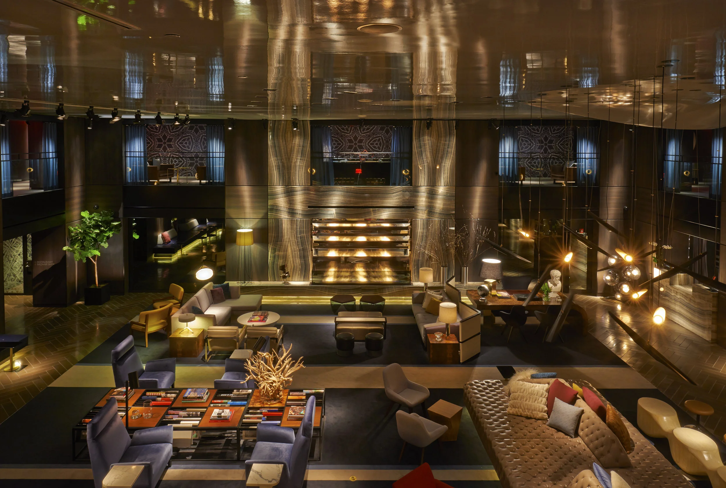 Paramount_Hotel.jpg