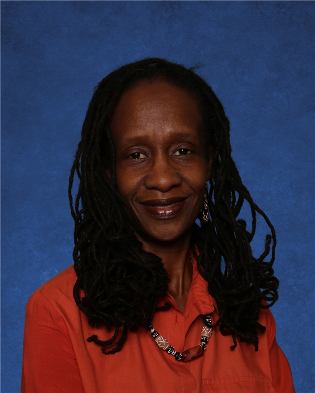 Marion Mitchell , Sparrows Assistant Teacher Ms. Marion comes to MDS by way of Trinidad where she helped run a daycare and studied telecommunications. She has been with MDS since 2004. “I love seeing the kids overcome a difficult task and achieve goals. It’s a joy to teach here.“ Marion loves dancing (especially to reggae music), spending time with her two kids and doing hair.