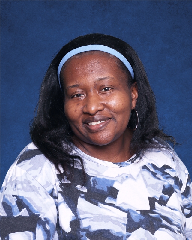 Jeannine Cook-Fisher, Floate r and Extended Day Assistant Teacher Ms. Jeannine received her Associate's Degree in Business and, after working in that field for two years, discovered a passion for working with children. She went on to work in private and co-op preschool settings as an Assistant Teacher for four years, and obtained a Level 3 NYS Assistant Teacher certification. She began her career at MDS in the Sparrows classroom as a summer intern. She was then hired as an Assistant Teacher in the Sparrows room for the 2013/2014 school year. In spring of 2016 she completed the West Side Montessori School Infant/Toddler training program. Presently she is enrolled in Grand Canyon University for her Bachelors in Education. Ms. Jeannine loves to read and write and is a proud mother of two.