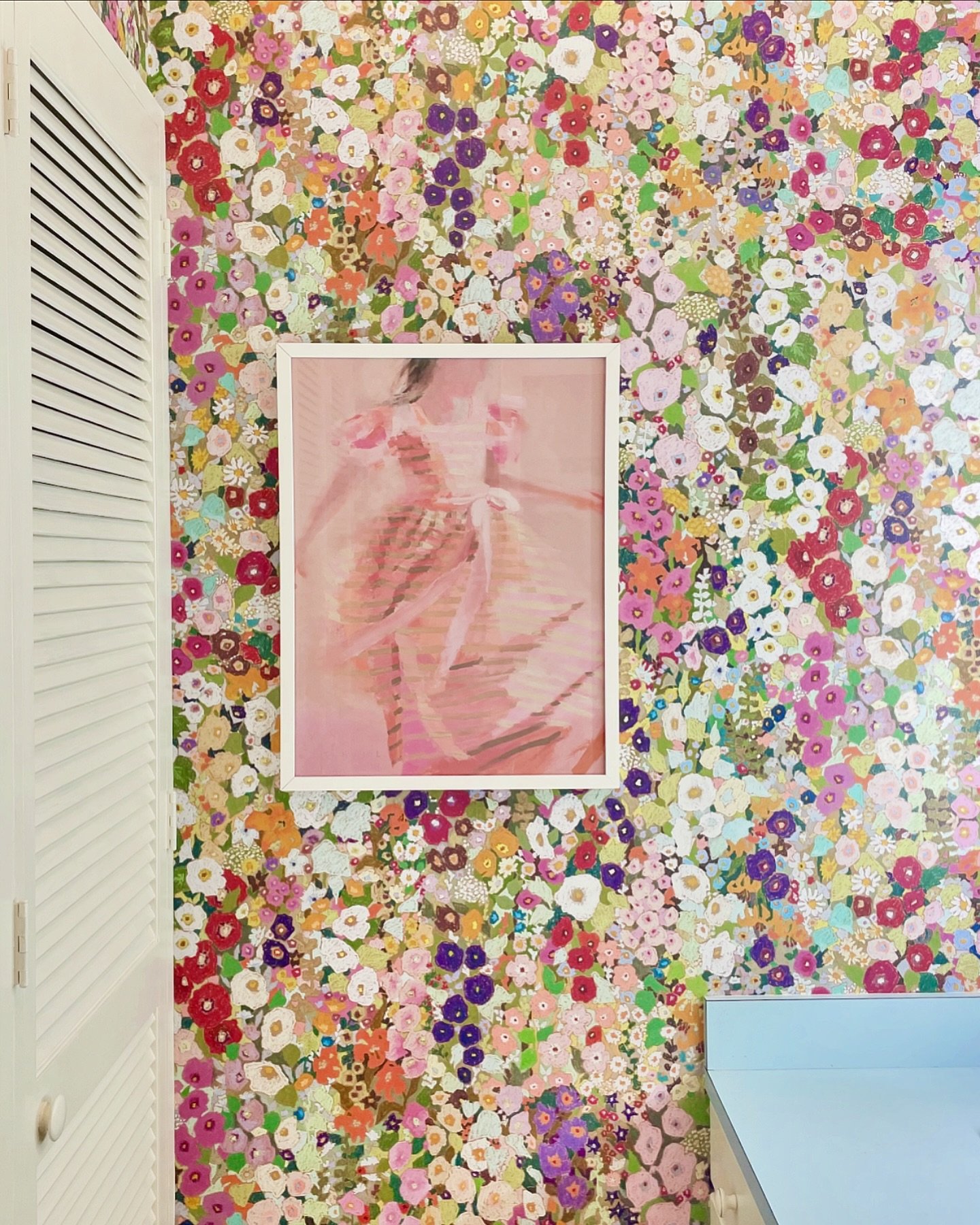 Girly Swirly dressing room