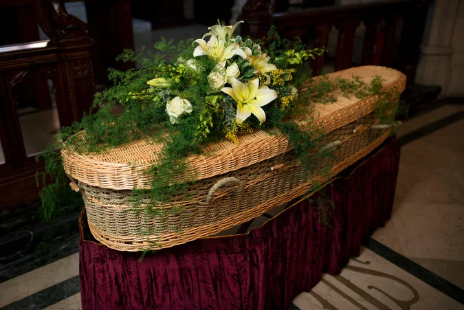 Best Cemeteries For Eco-Friendly Burial Near New York City