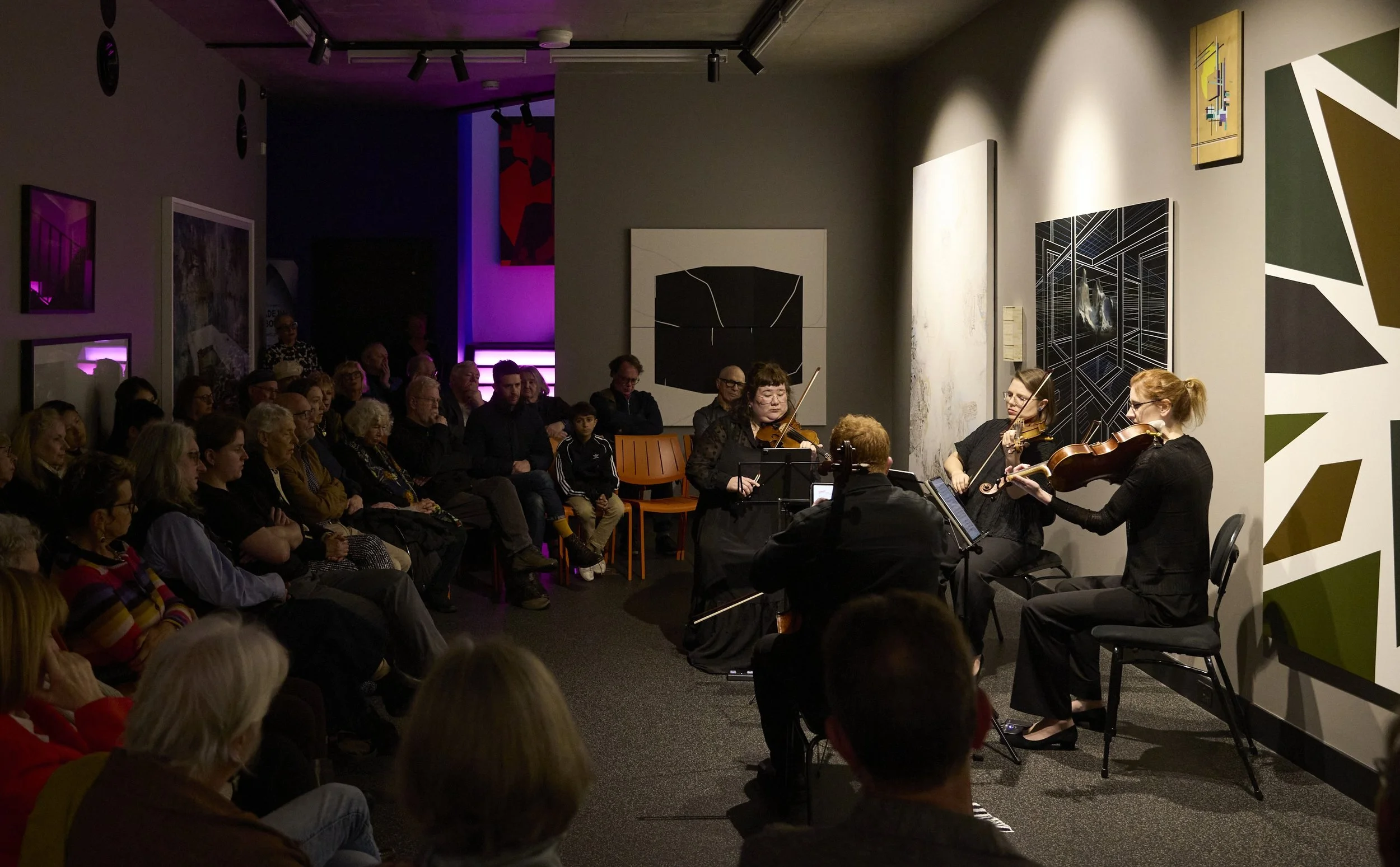 065 Justin Art House_Laura Manariti.jpg