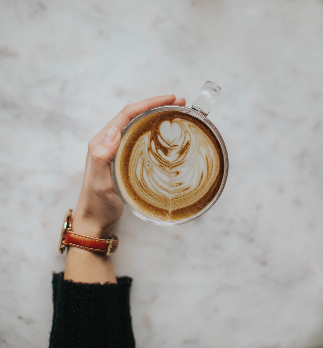 🍁 Personally, we wouldn't group ourselves as a PSL crowd. BUT turns out, when you have a thing for coffee and a love for fall, you find a loophole. 😁⠀⠀⠀⠀⠀⠀⠀⠀⠀
⠀⠀⠀⠀⠀⠀⠀⠀⠀
Check out this homemade Pumpkin Spice sauce recipe that Elizabeth found! You ca