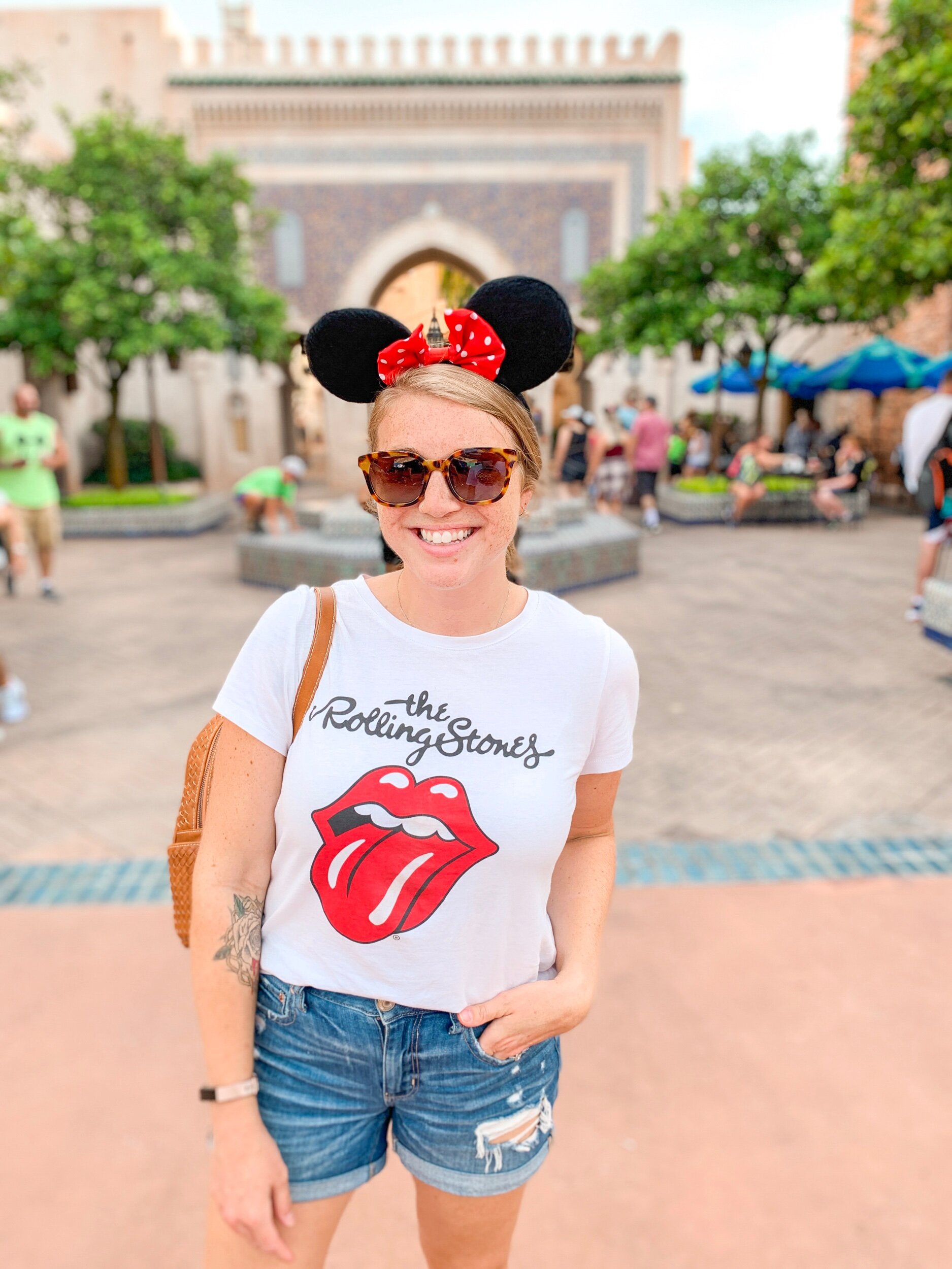 6 Easy & Fun Disney Outfit Ideas for Mom's — Value Minded Mama