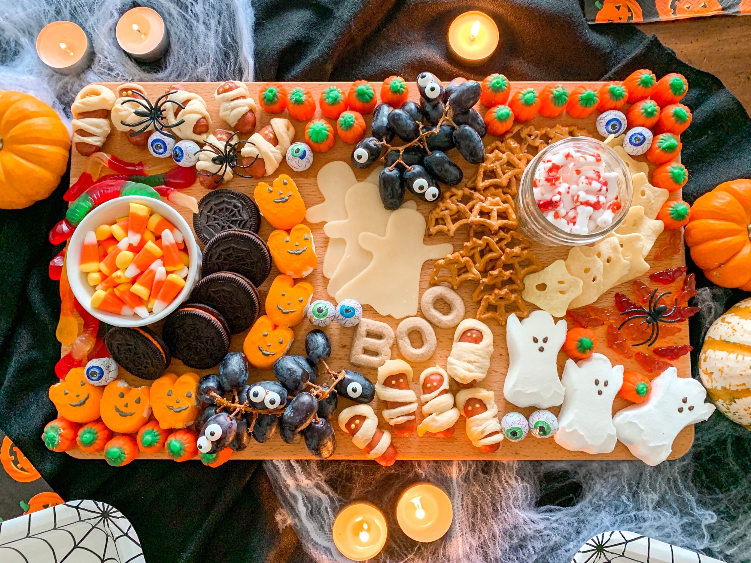 How to make an easy Halloween Charcuterie Board.