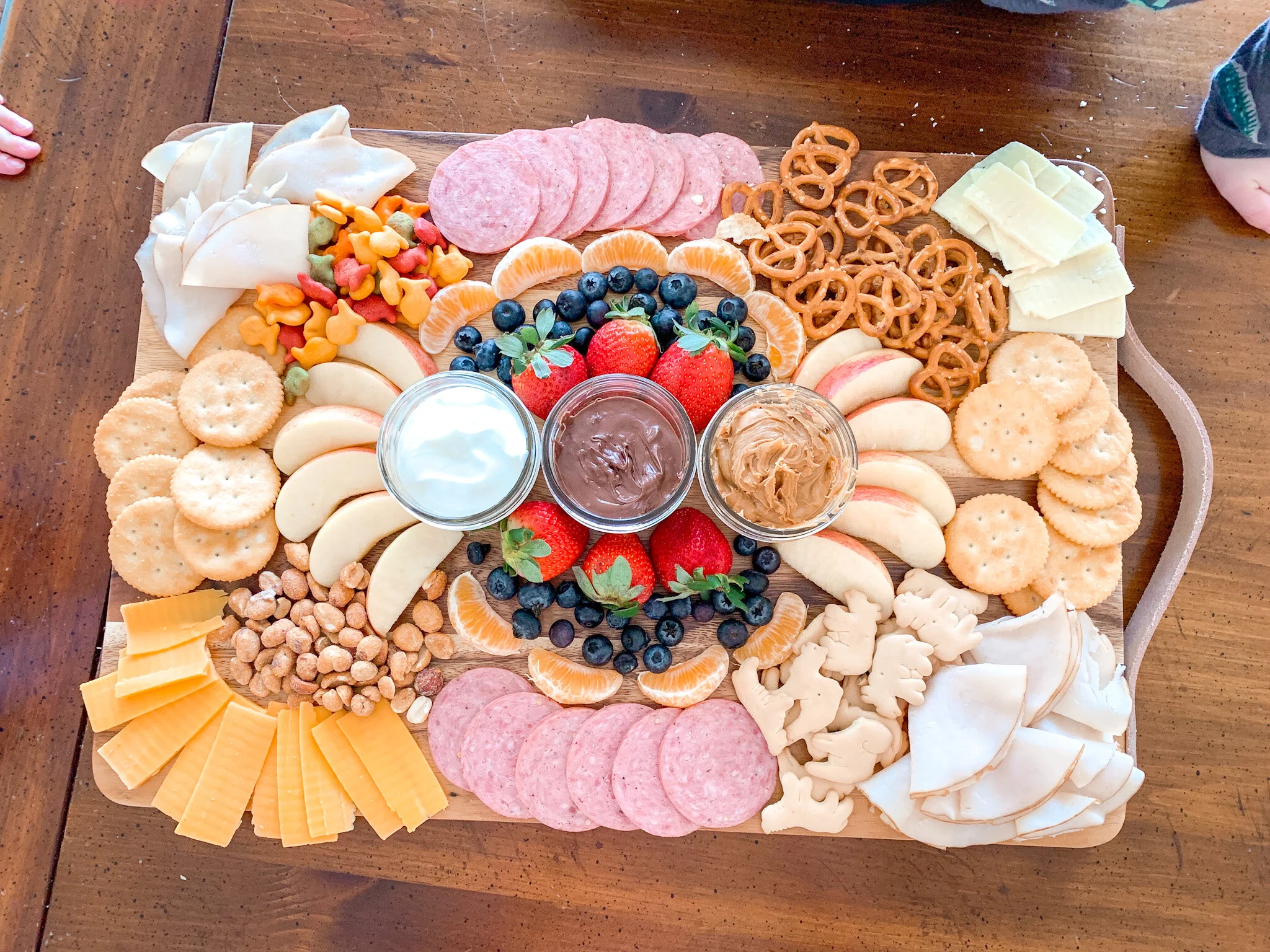 How to Make a Family Friendly Charcuterie Snack Board