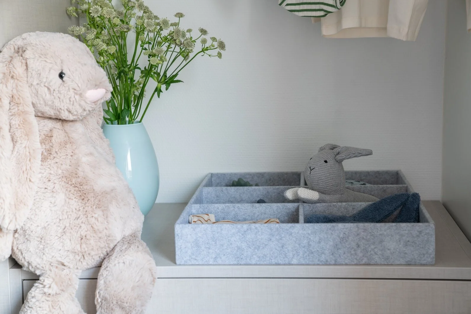 HOLD ORDEN MED STIL
