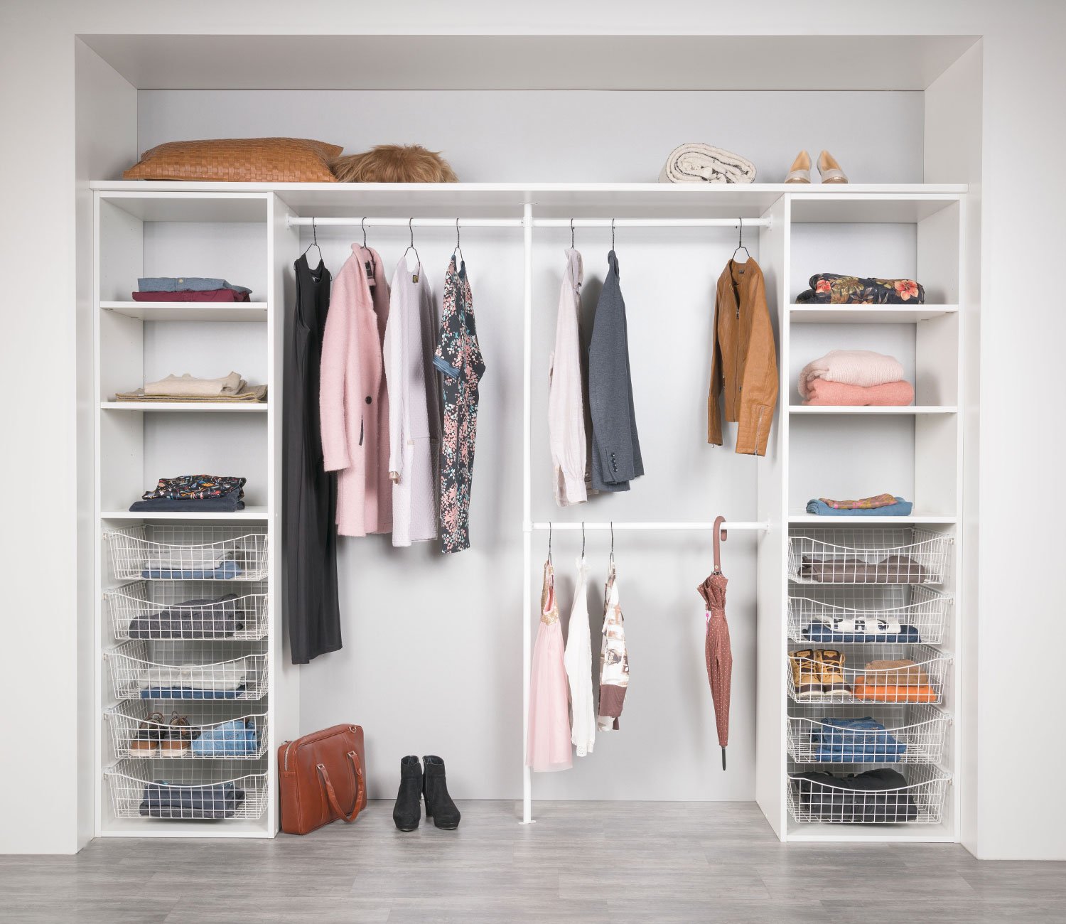 GARDEROBEINNREDNING MØBEL TIL FAST LAVPRIS