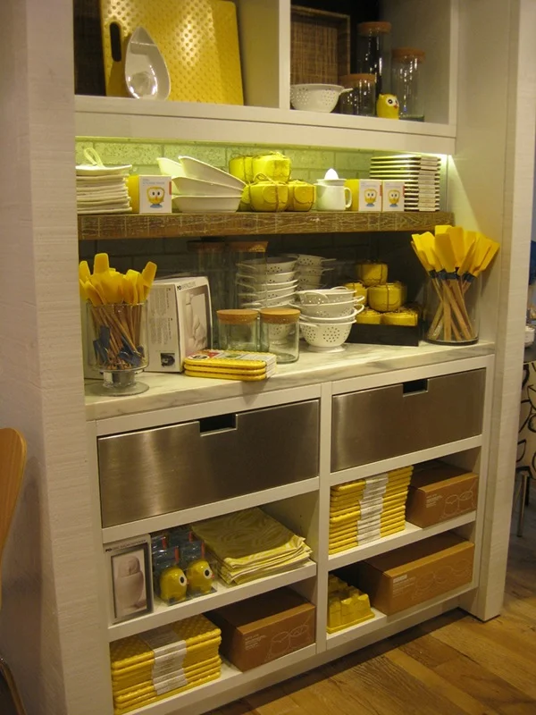 kitchen_3.jpg