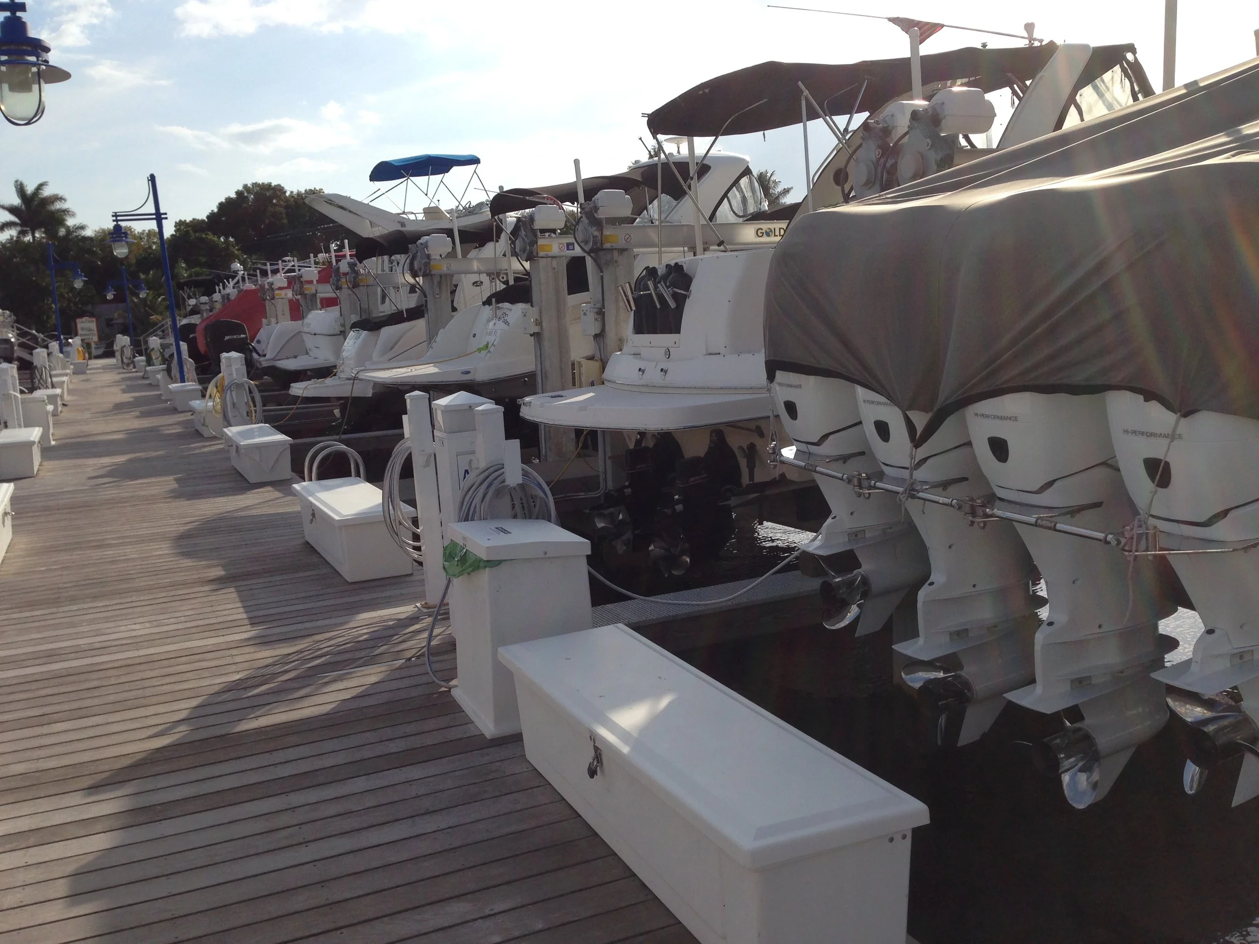 How to store your boat in the marina