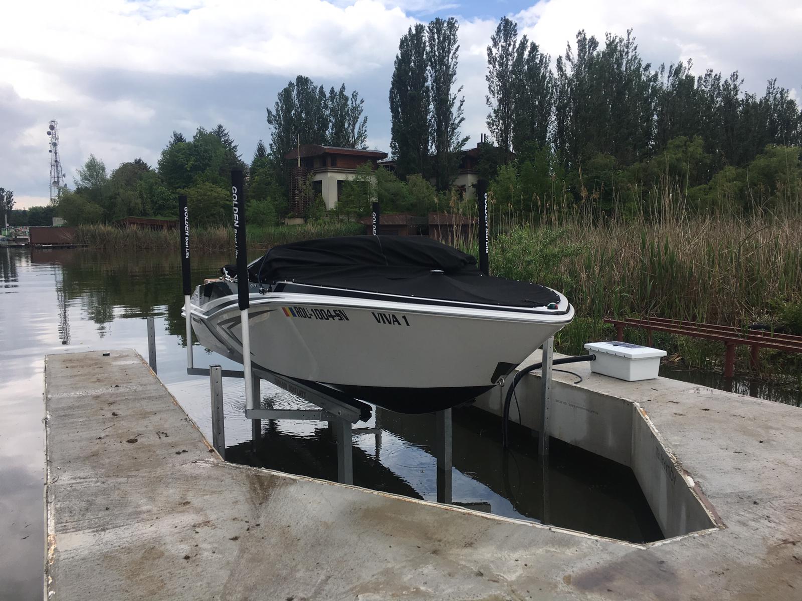 Tornado boatlift