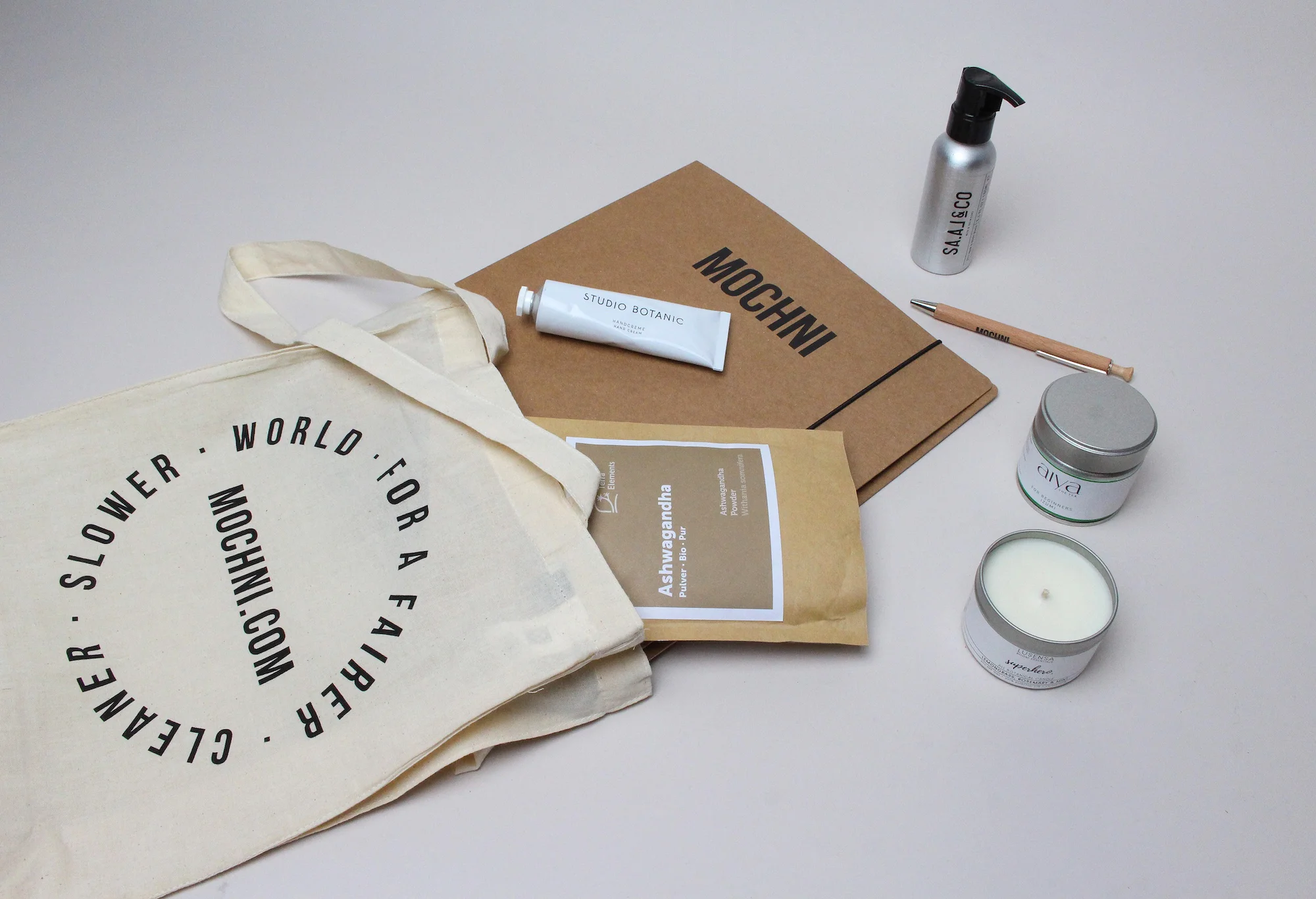 Mochni_Unu_Goodiebag_12.jpg