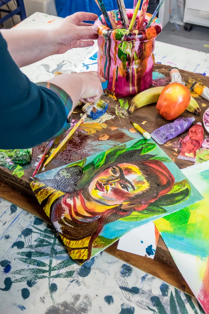 Award-winning cake artist creates life-size edible art studio