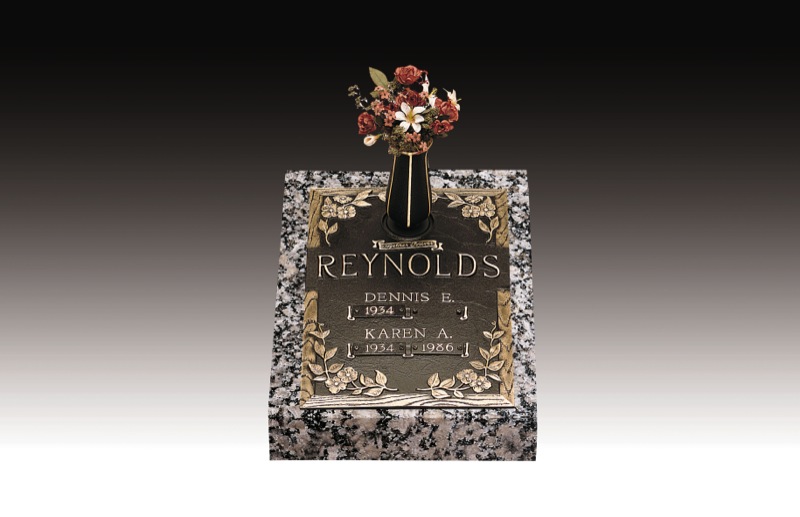 Bronze-Memorial_Reynolds-flat.jpg