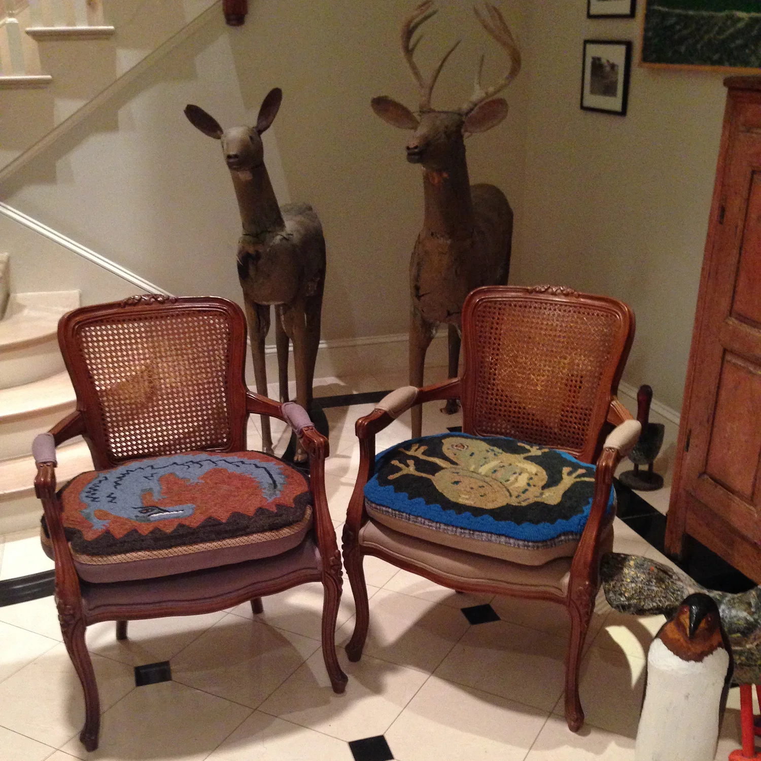 Primitive Hooked Rugs Chair Pillows