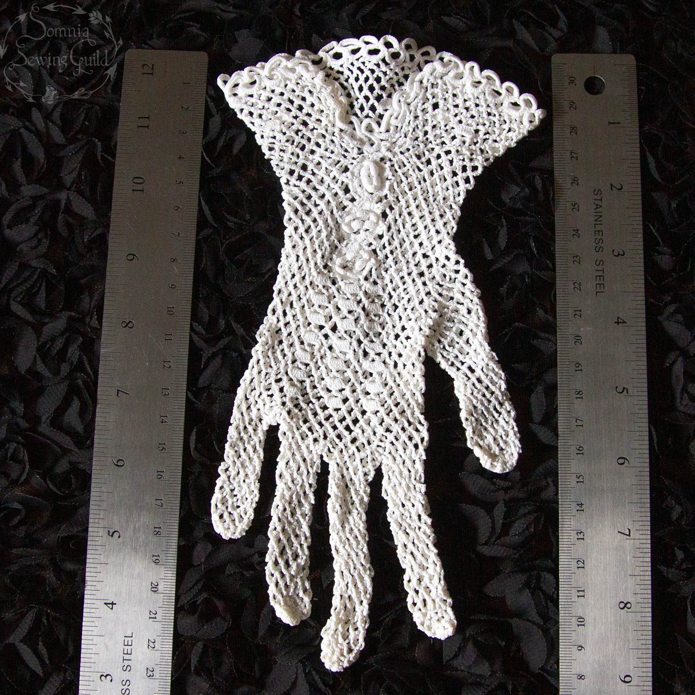 somnia-sewing-guild-gloves-ACGL005OW-006-08-aug-06-09.jpg