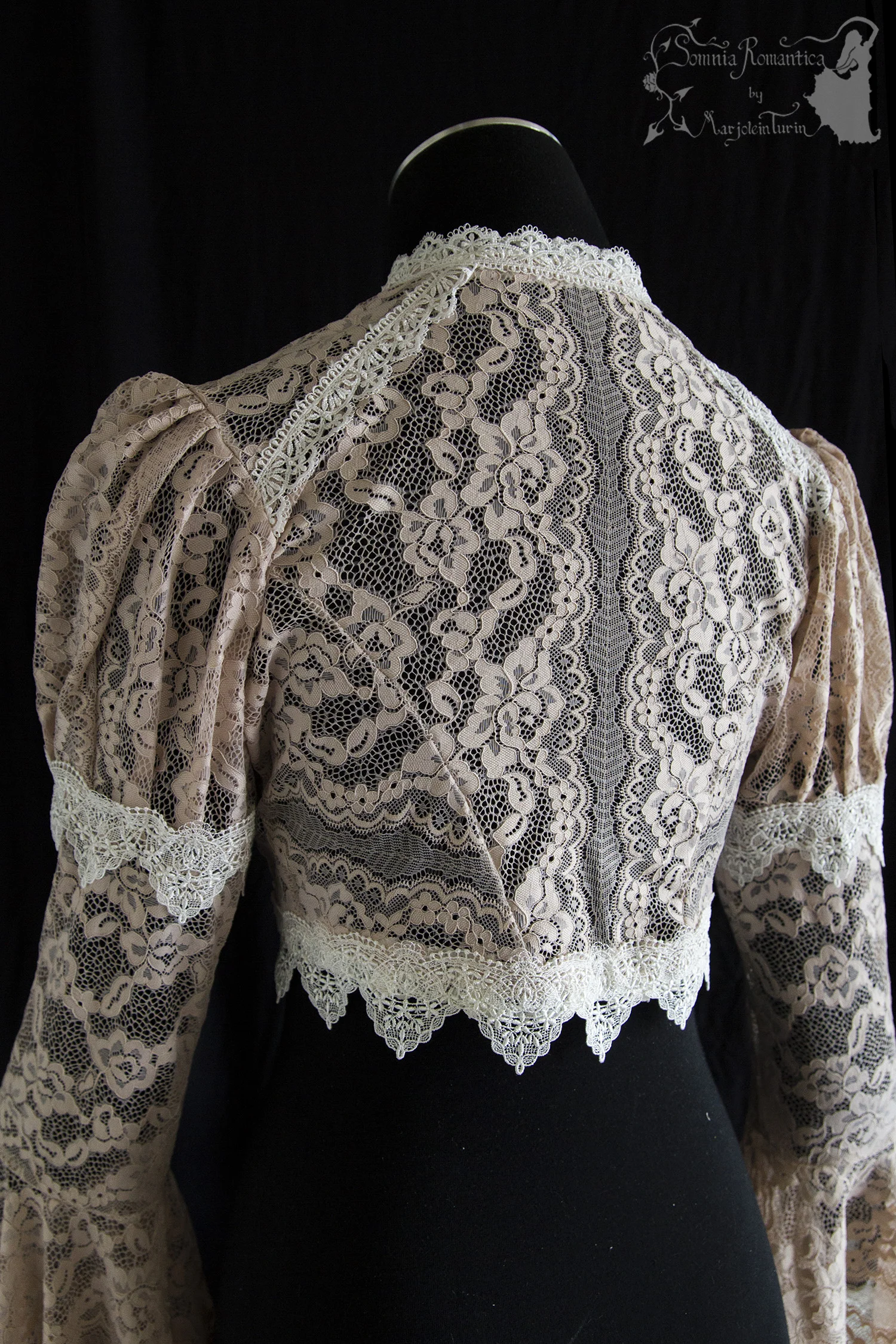 A1904JALPI37-somnia-romantica-marjolein-turin-2019-04-apr-30-back-close-1.jpg