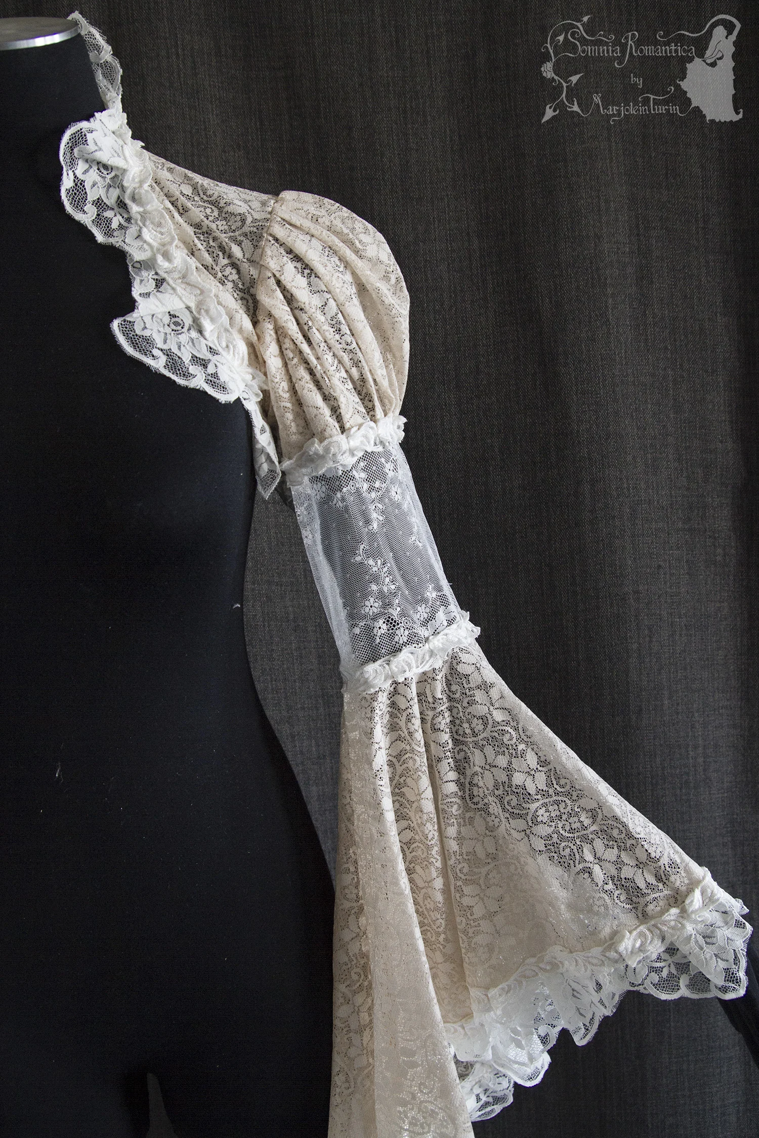 1907SHXIV38vin-somnia-romantica-marjolein-turin-2019-07-jul-22-sleeve-close.jpg
