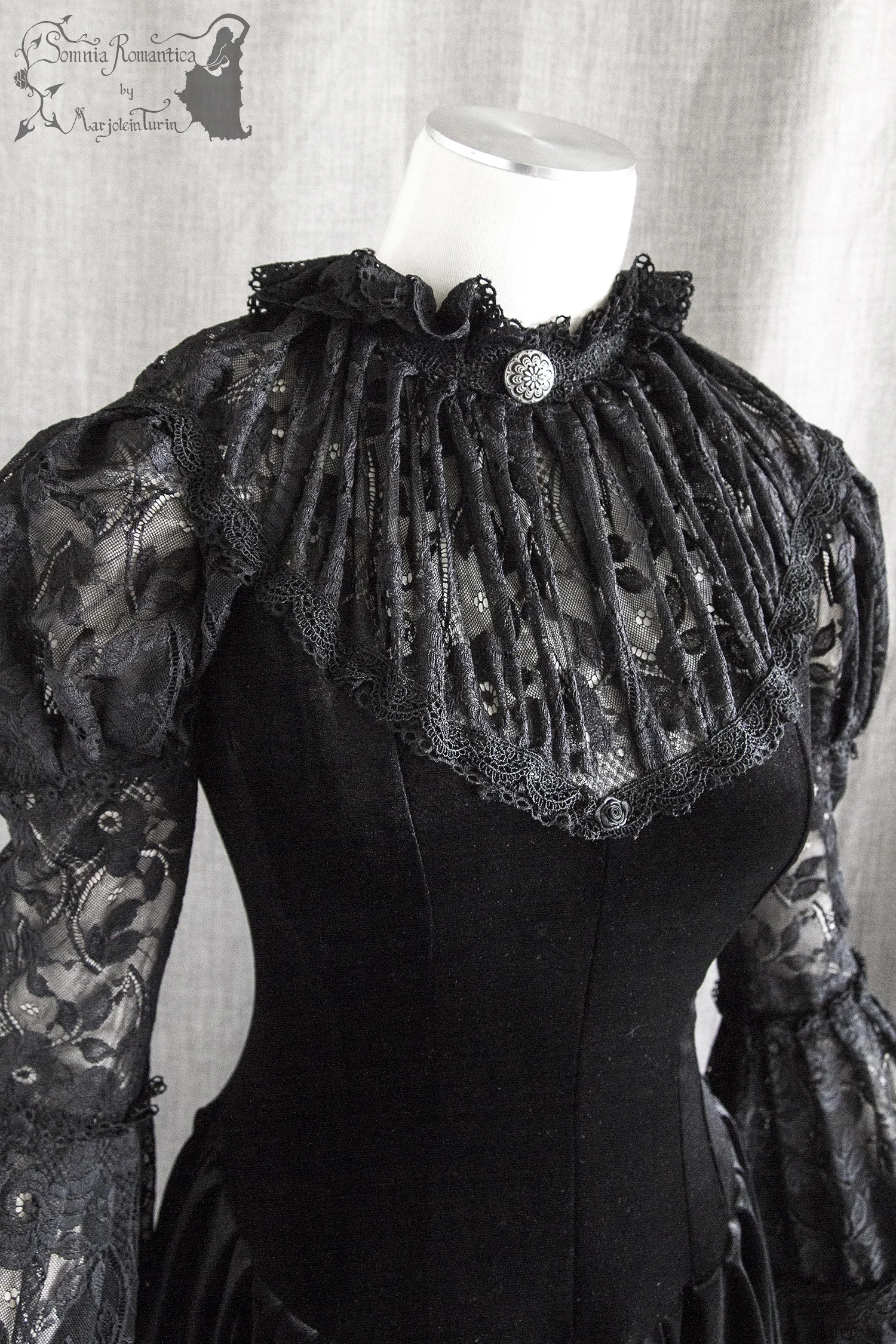 1908DRMBK37pleat-somnia-romantica-marjolein-turin-2019-08-aug-16-front-angle-close.jpg