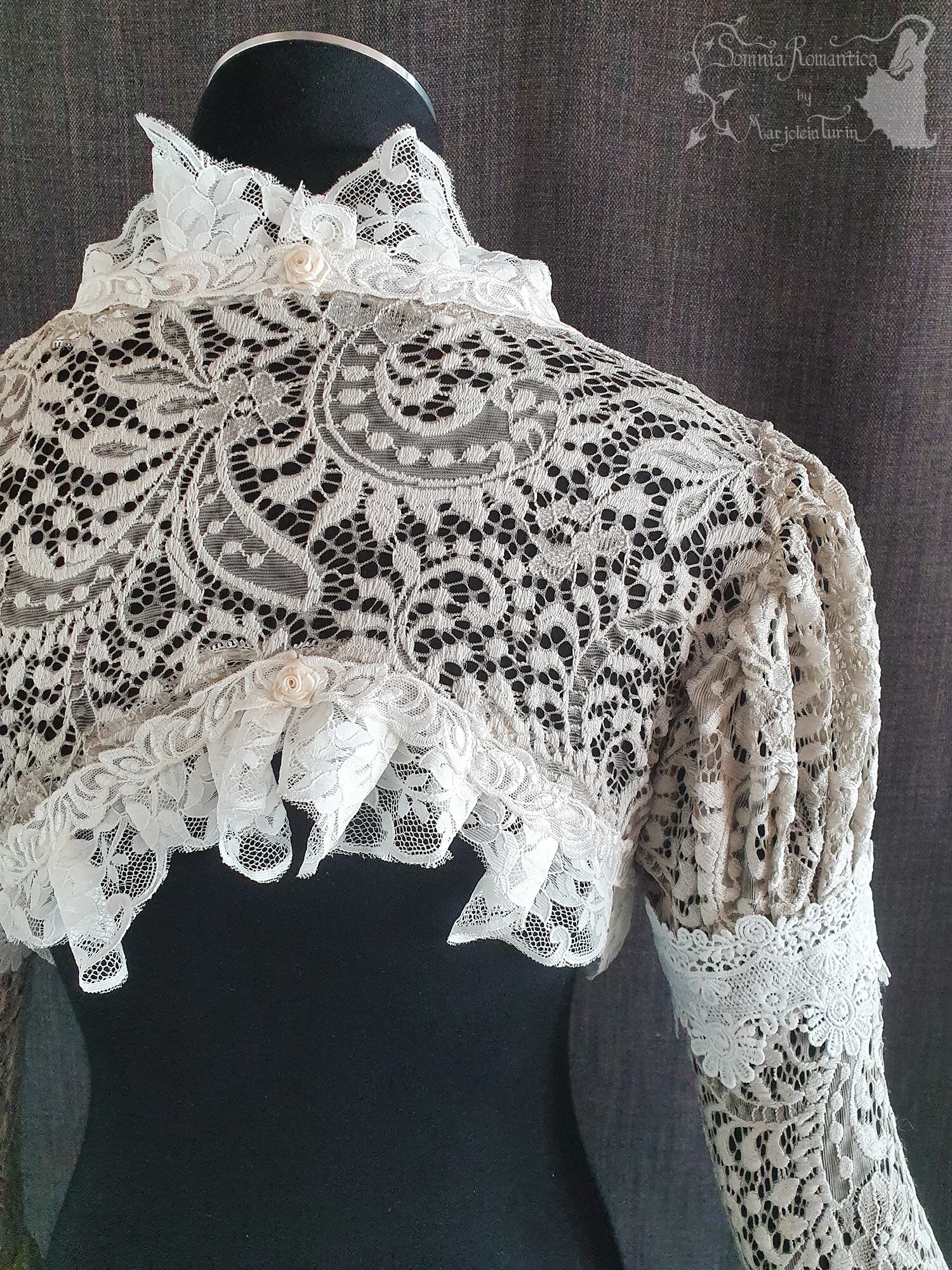 A1909SHXBE38-somnia-romantica-marjolein-turin-2019-09-sep-12-back-close.jpg