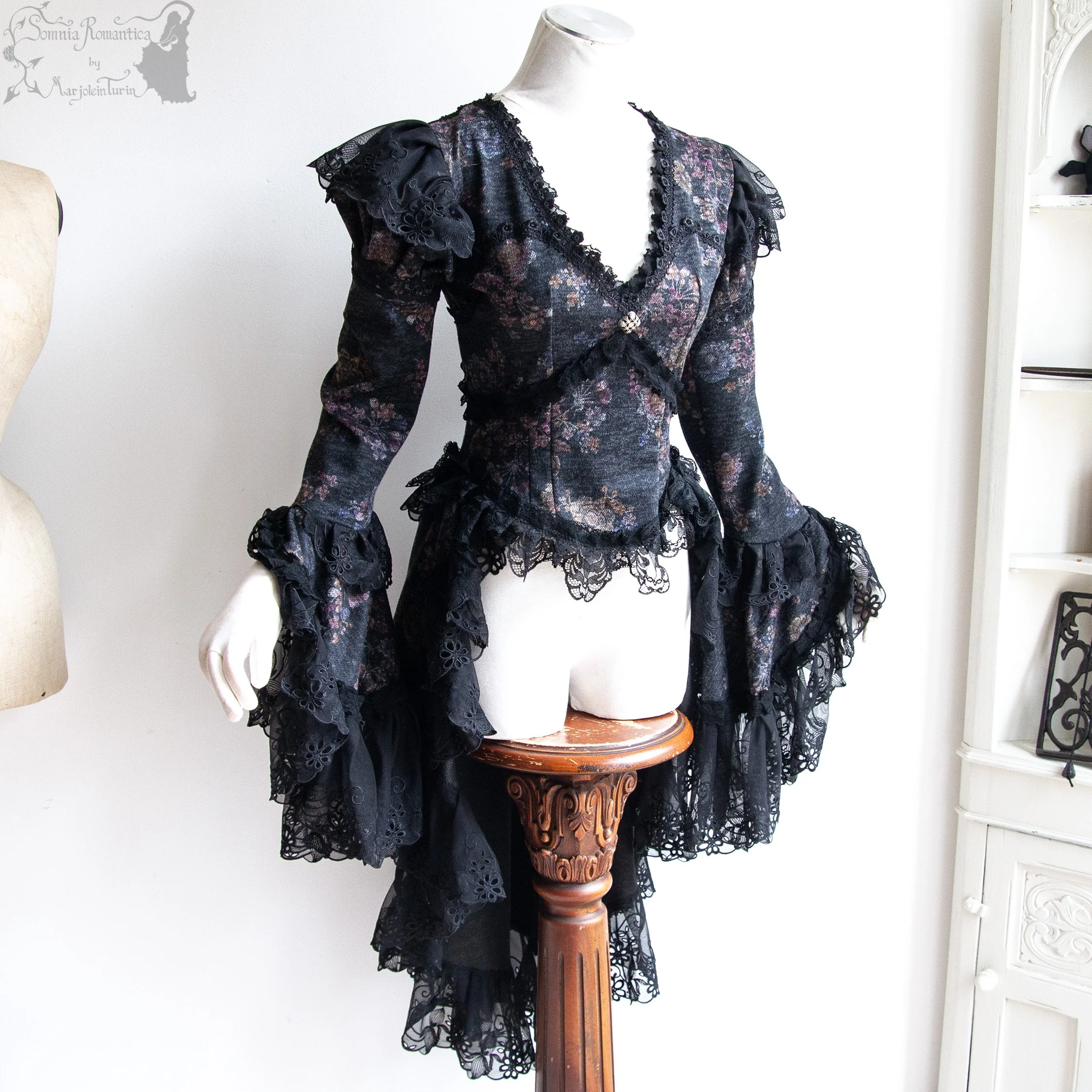 2606DRLFL37-somnia-romantica-marjolein-turin-2026-06-jun-01-21.jpg