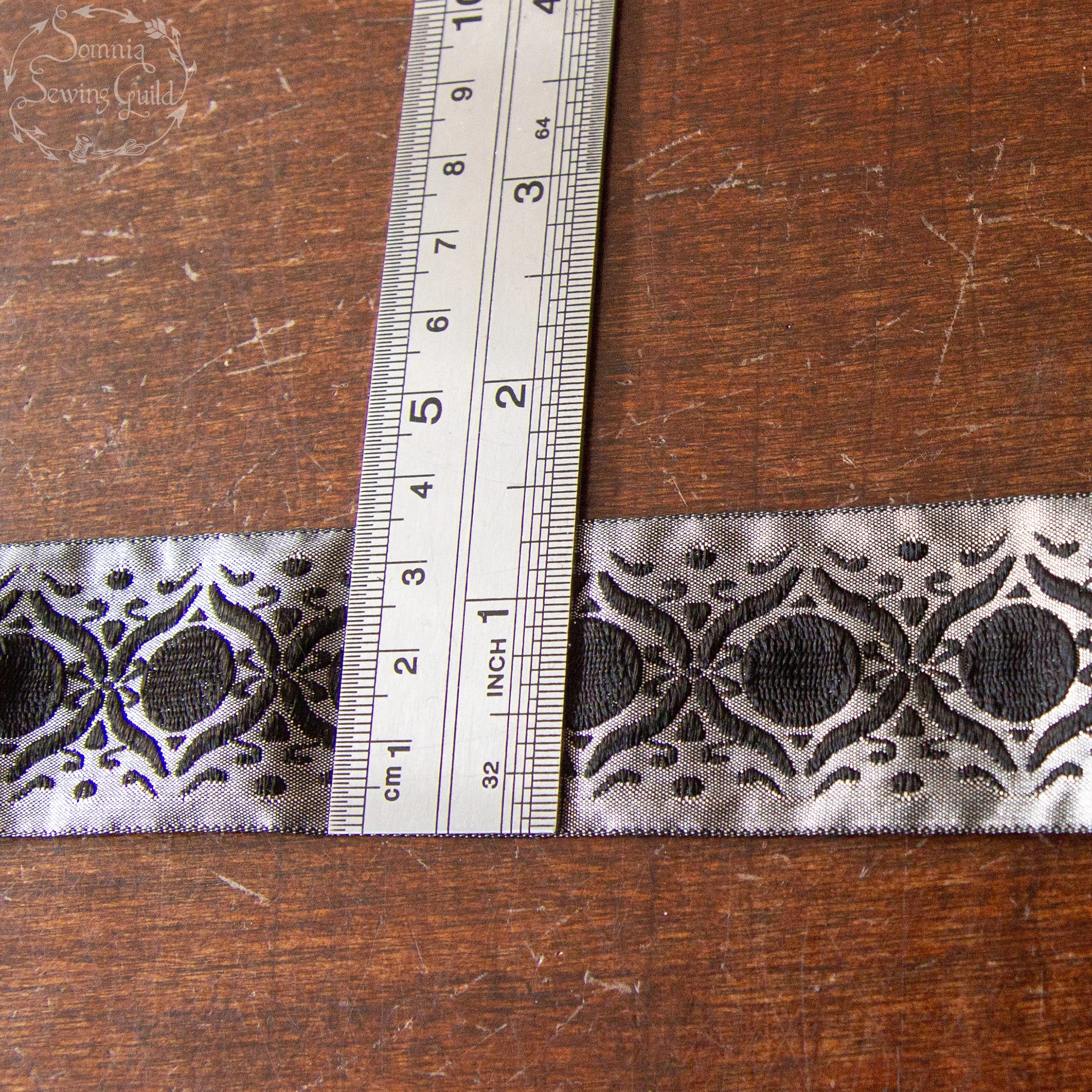 SSG-TR2608SIbk-silver-black-trim-2026-08-aug-22-04.jpg (Copy)