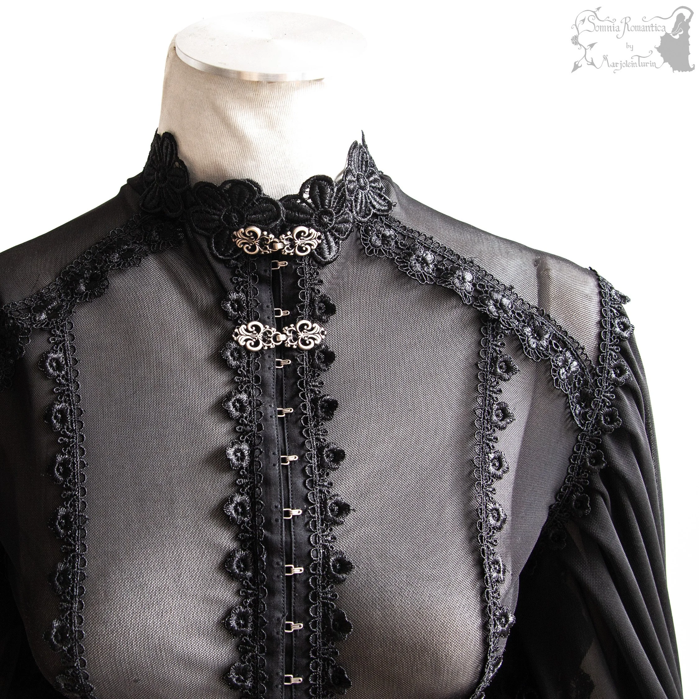 somnia-romantica-2610BLLBK38-2026-10-okt-01-04.jpg