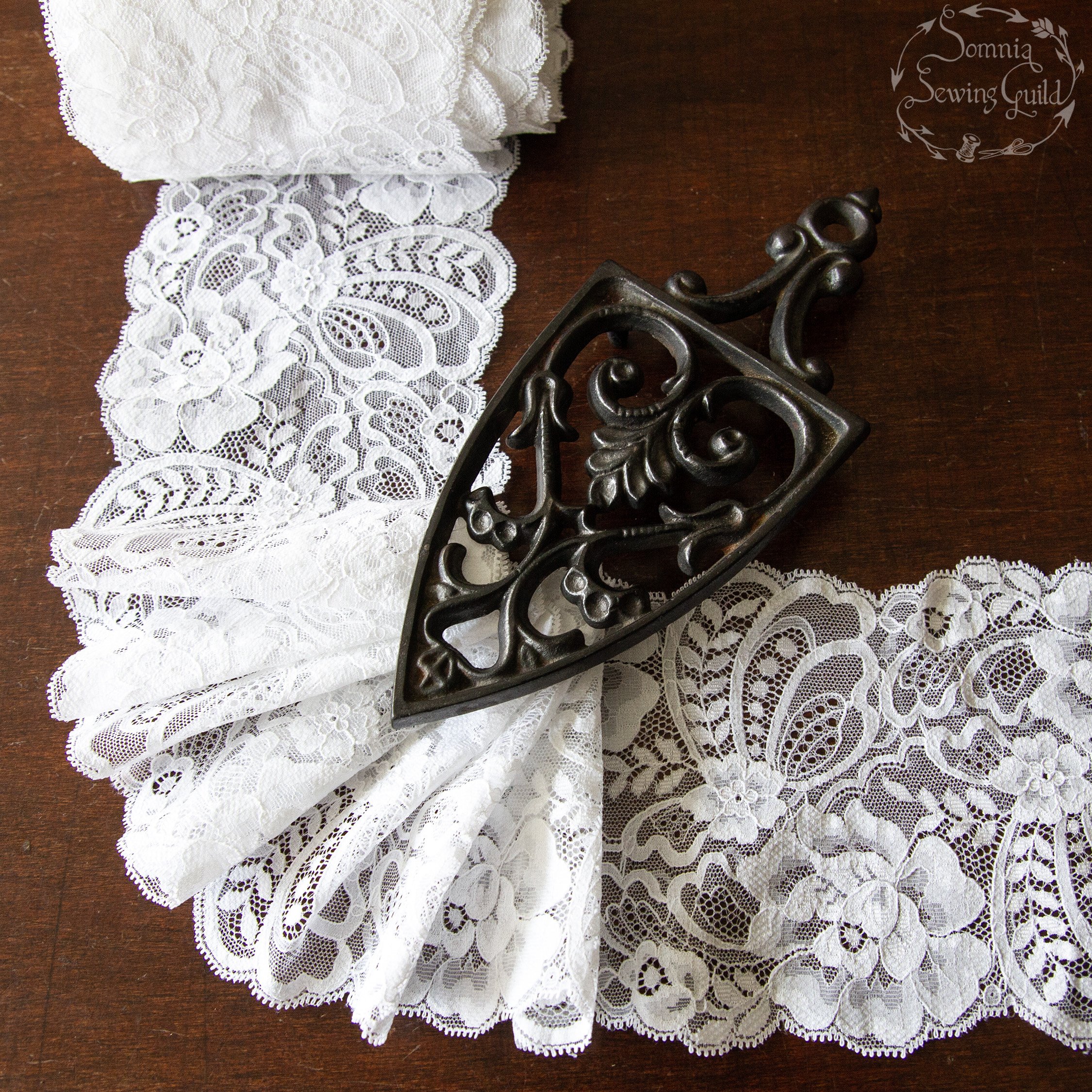 SSGLA2606WH-18m-white-separable-2026-08-aug-08-05.jpg