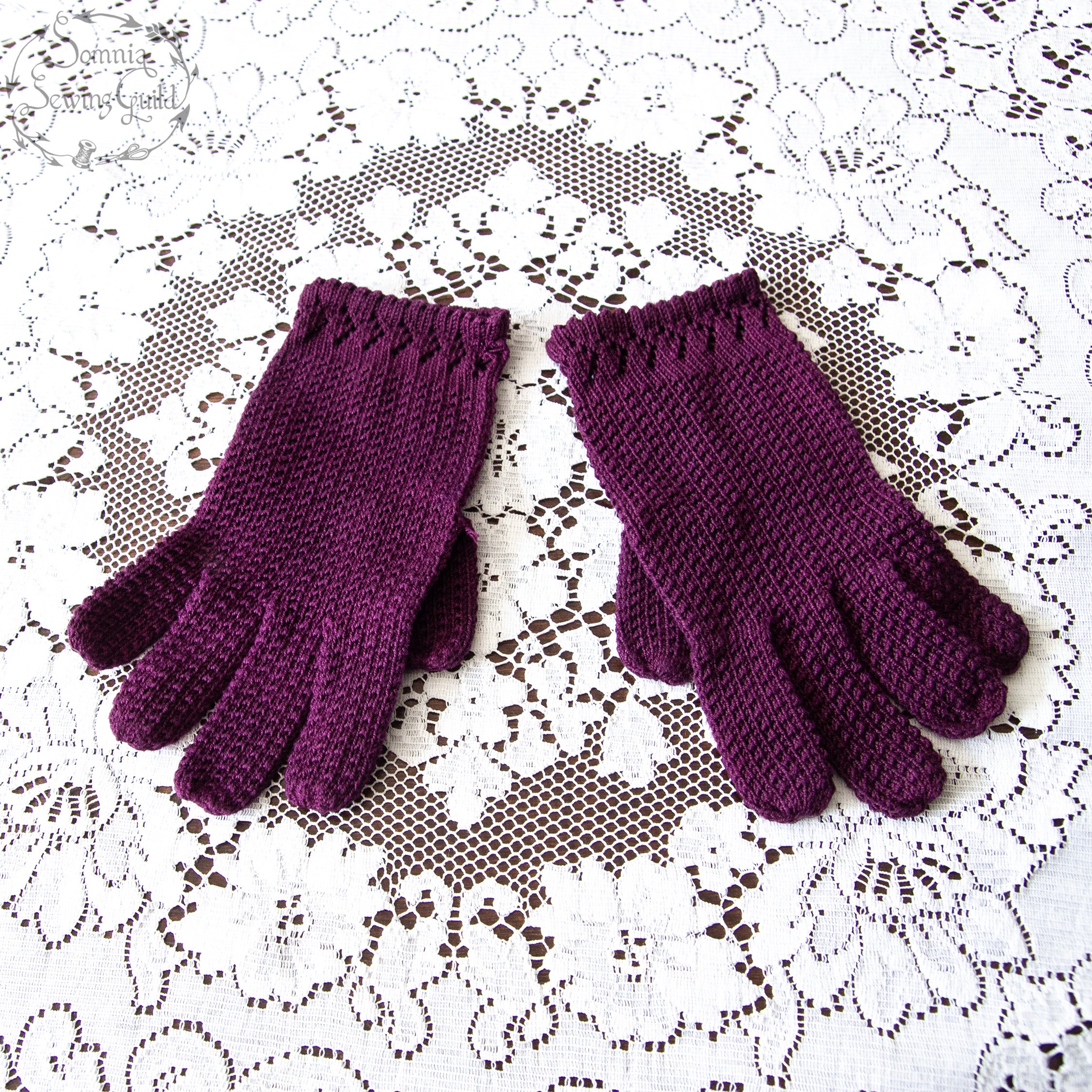 somnia-sewing-guild-gloves-vintage-purple-008-26-08-07-06.jpg