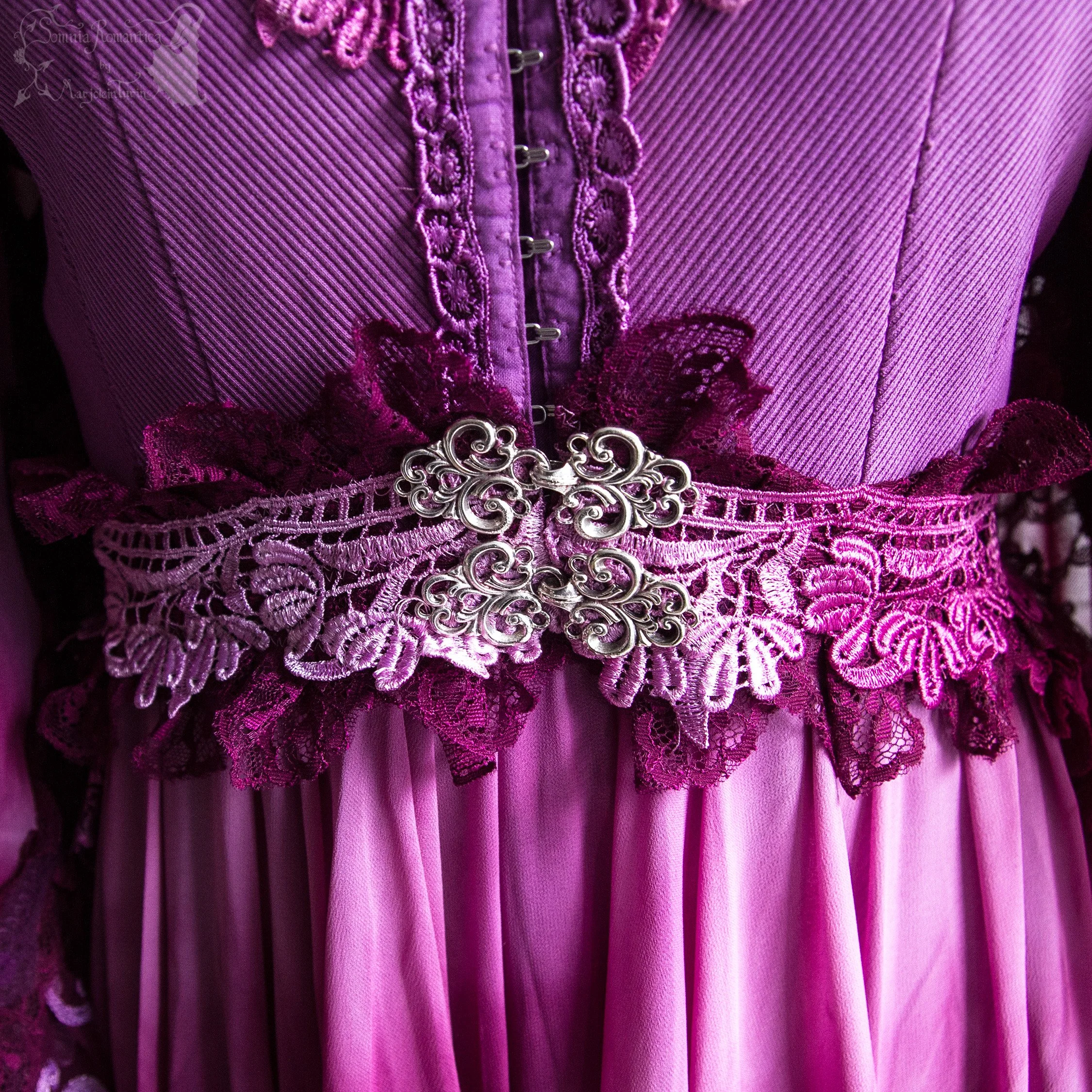 2501DRXFU47-somnia-romantica-marjolein-turin-2026-01-may-13-03.jpg