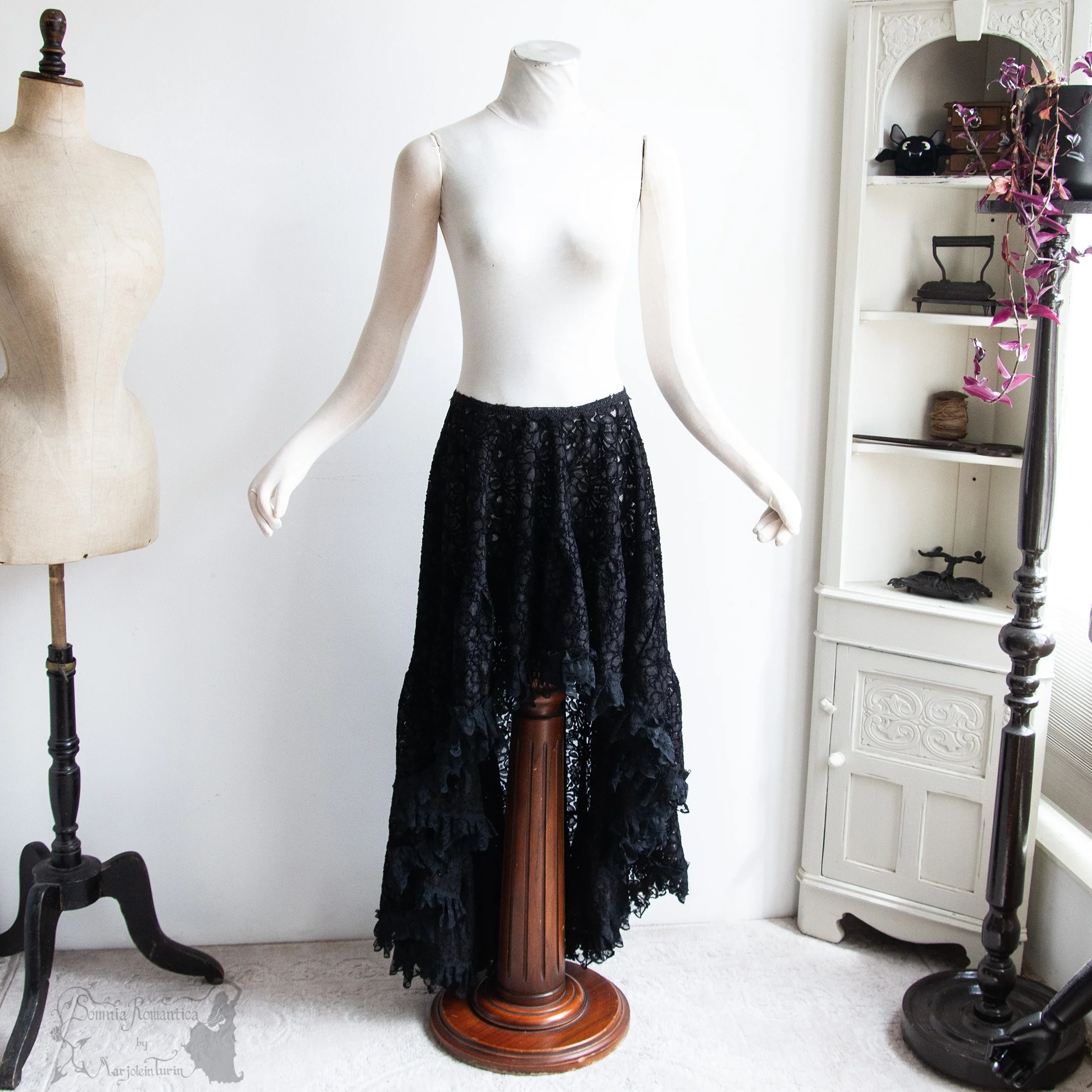 2607SKLBK37asym-somnia-romantica-marjolein-turin-2026-07-jul-28-15.jpg