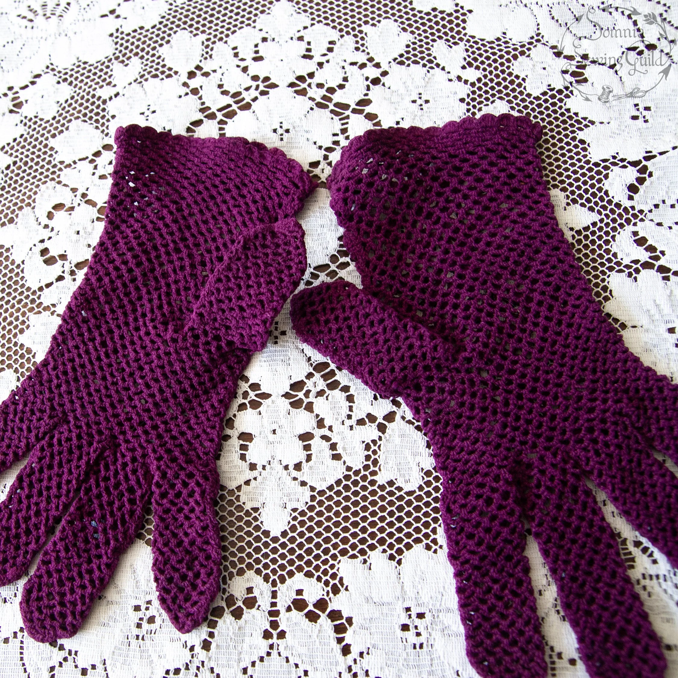 somnia-sewing-guild-gloves-vintage-purple-009-26-08-07-05.jpg