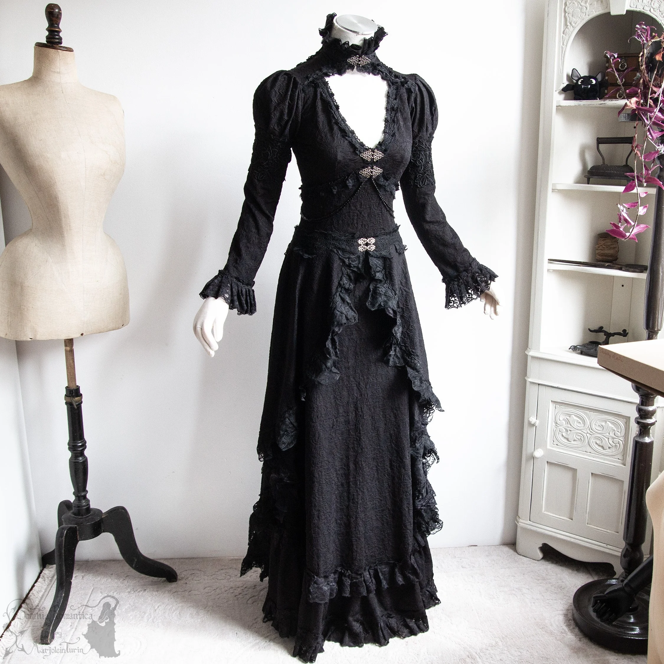 Two piece dress black, S, pre-loved Somnia Romantica 2014