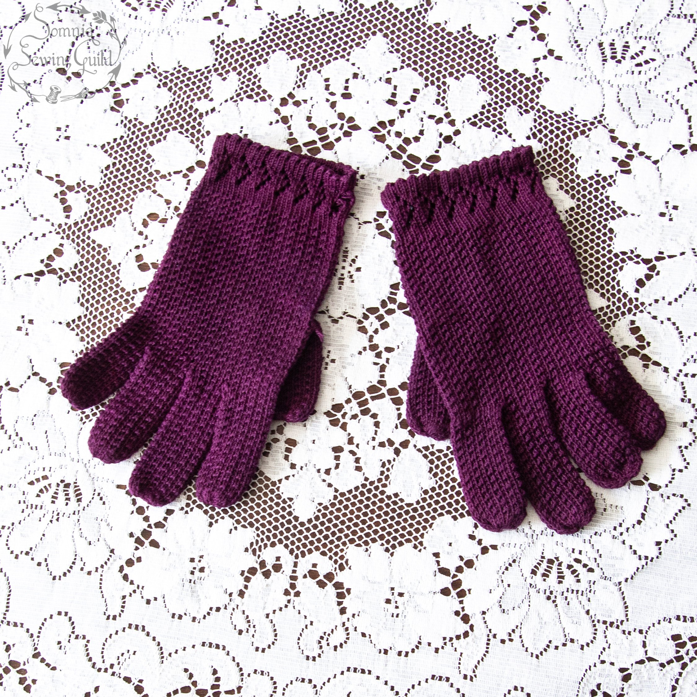 somnia-sewing-guild-gloves-vintage-purple-008-26-08-07-05.jpg