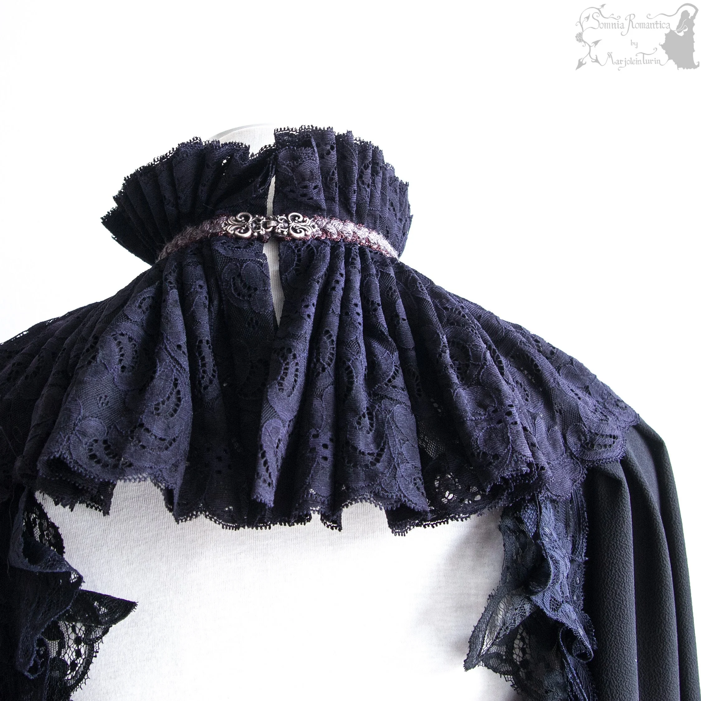 2402RUMBE39-somnia-romantica-marjolein-turin-2026-05-may-18-01.jpg