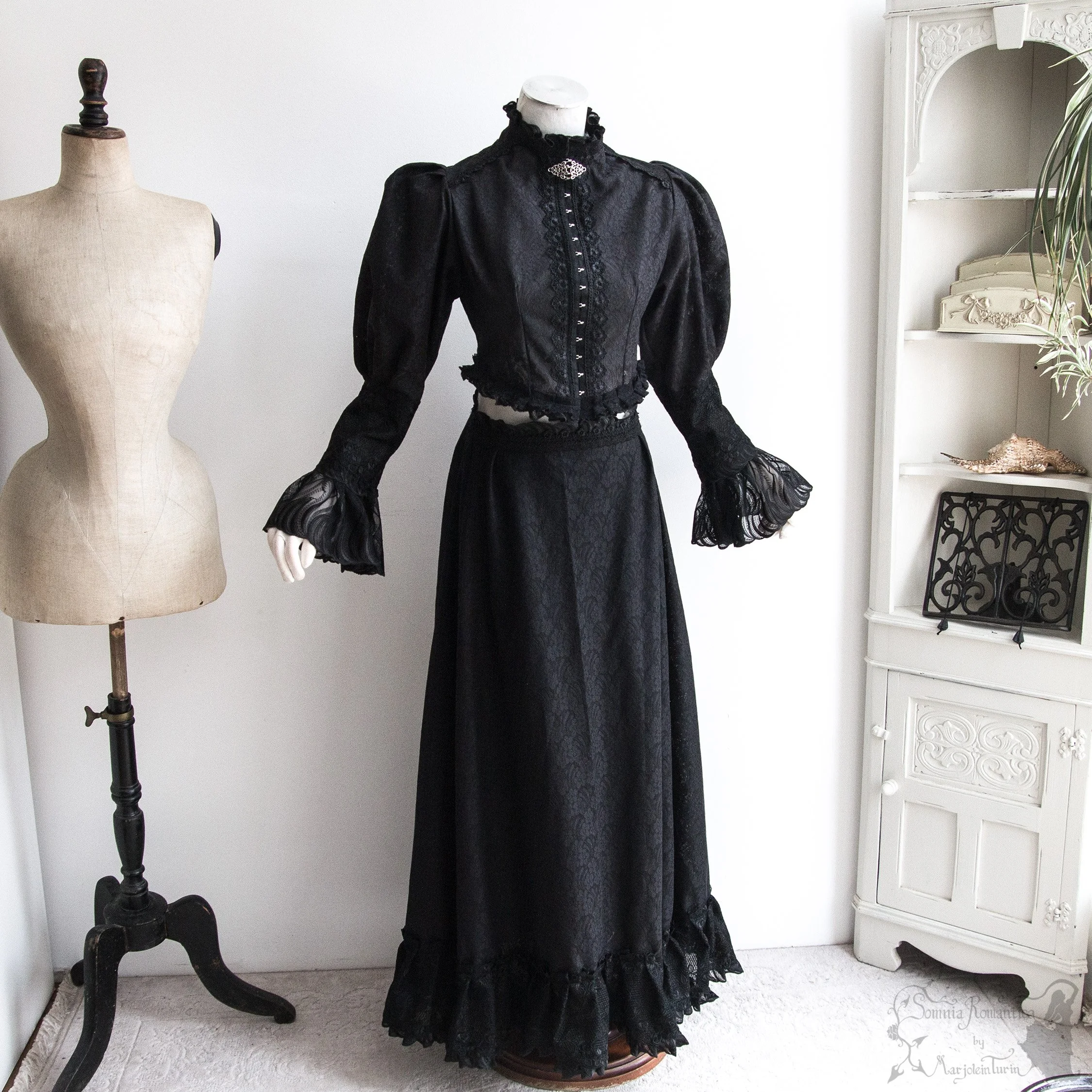 Two piece dress lace, S, sundry designs 2025