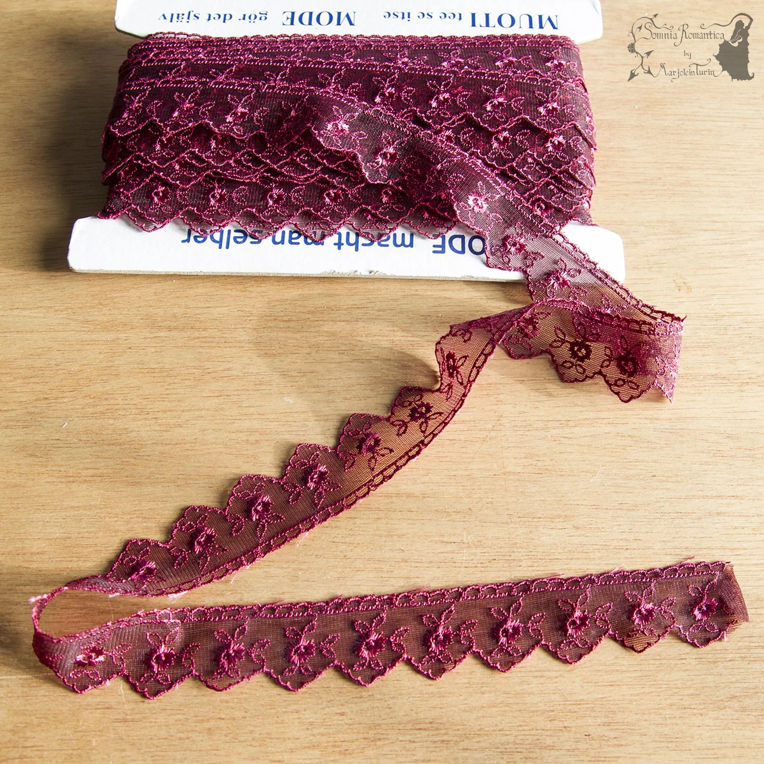Vintage wine red lace trim, lot of 11 yards (10 meter), atelier clearance