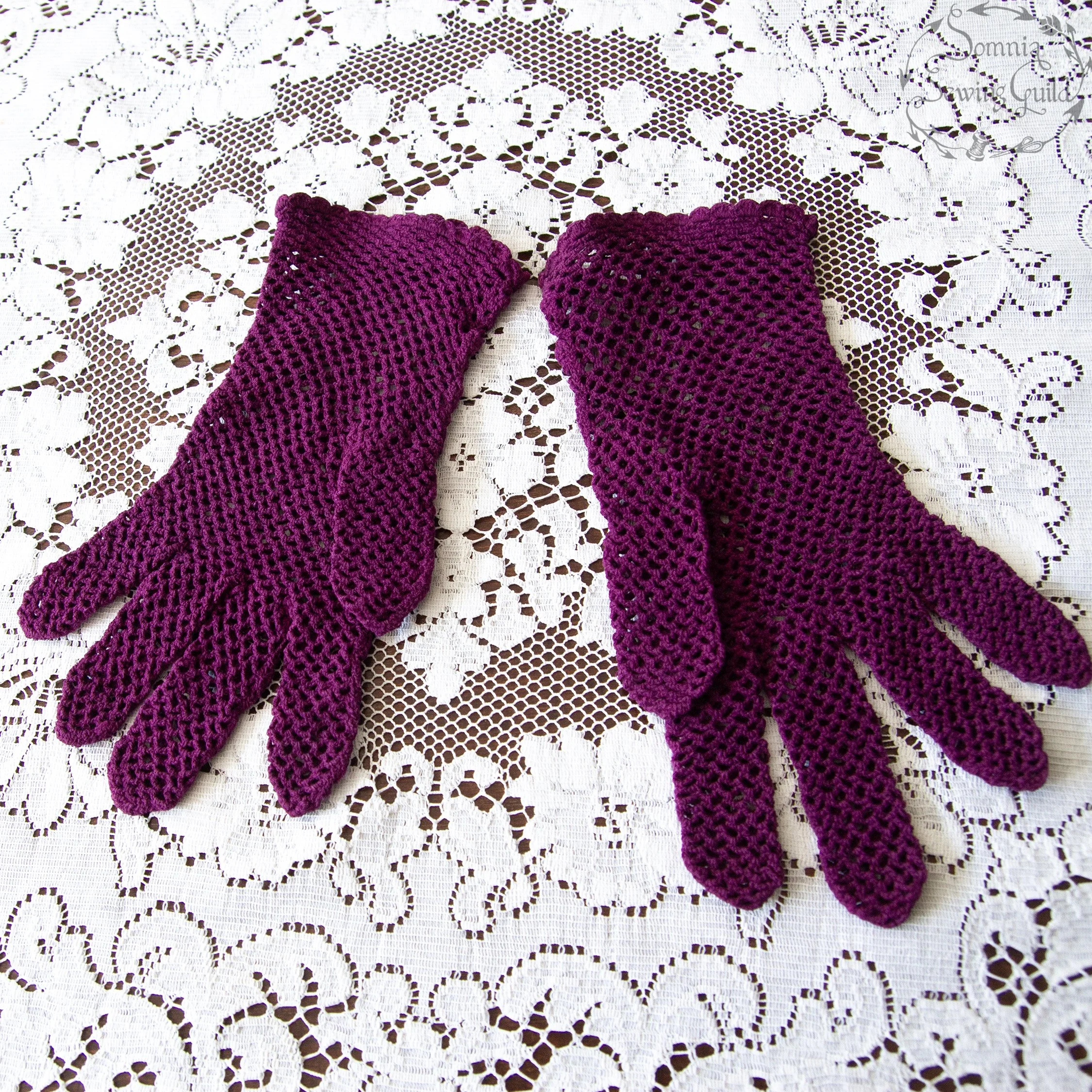somnia-sewing-guild-gloves-vintage-purple-009-26-08-07-03.jpg