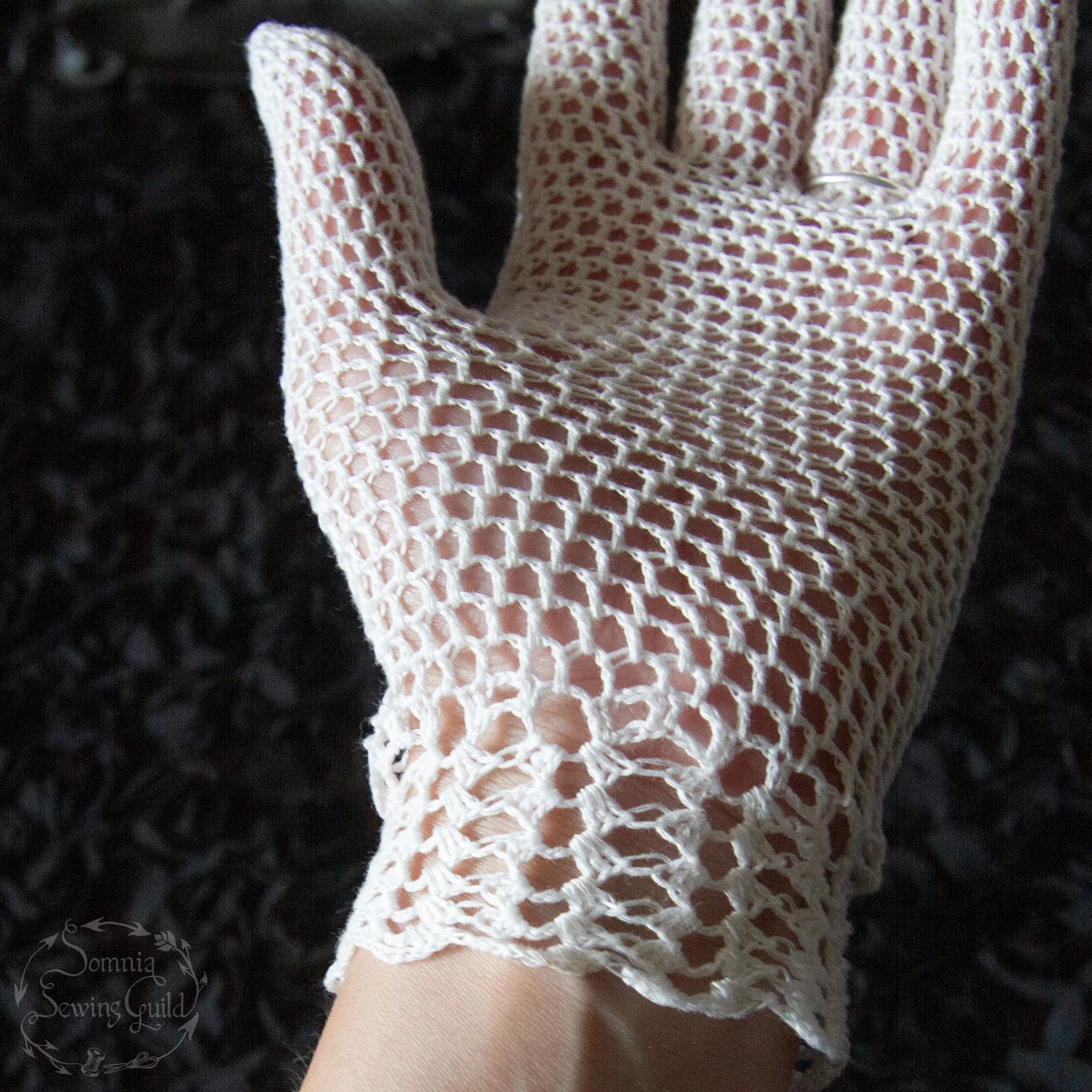 somnia-sewing-guild-gloves-ACGL007OW-08-aug-06-11.jpg
