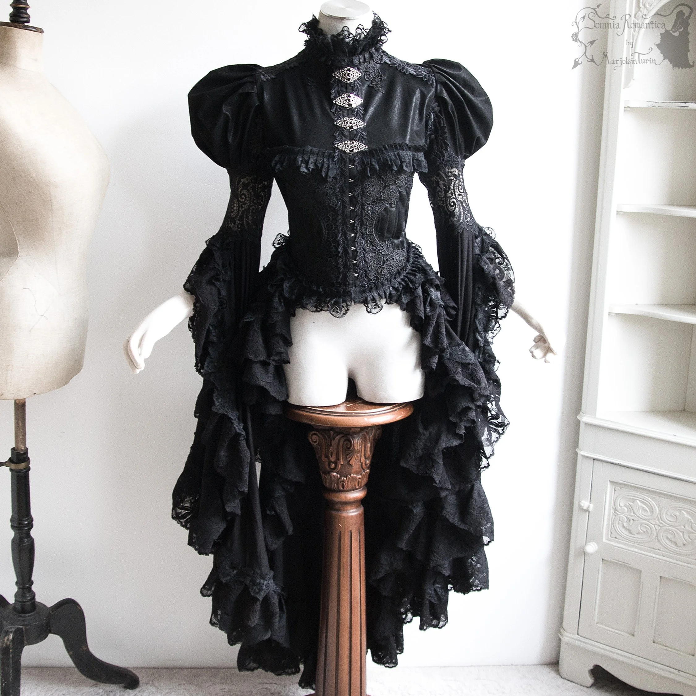 2507WALBK38-somnia-romantica-marjolein-turin-2025-07-jul-23-14.jpg