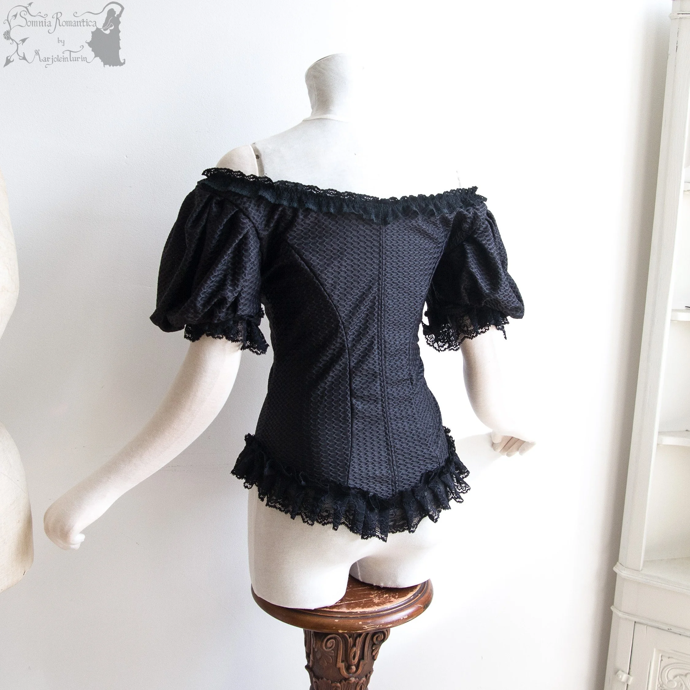 2509TOMBK38-somnia-romantica-marjoleinn-turin-2025-09-sep-29-13.jpg