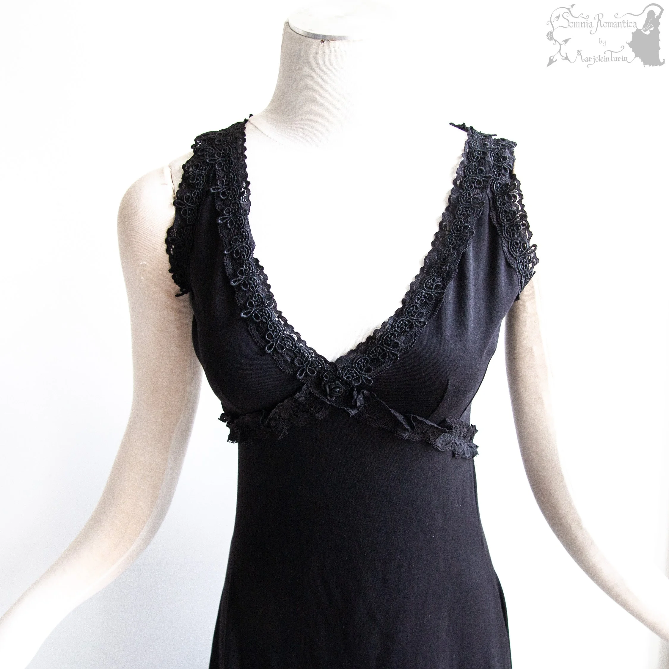 2607DRLBK37base-somnia-romantica-marjolein-turin-2026-07-jul-22-03.jpg