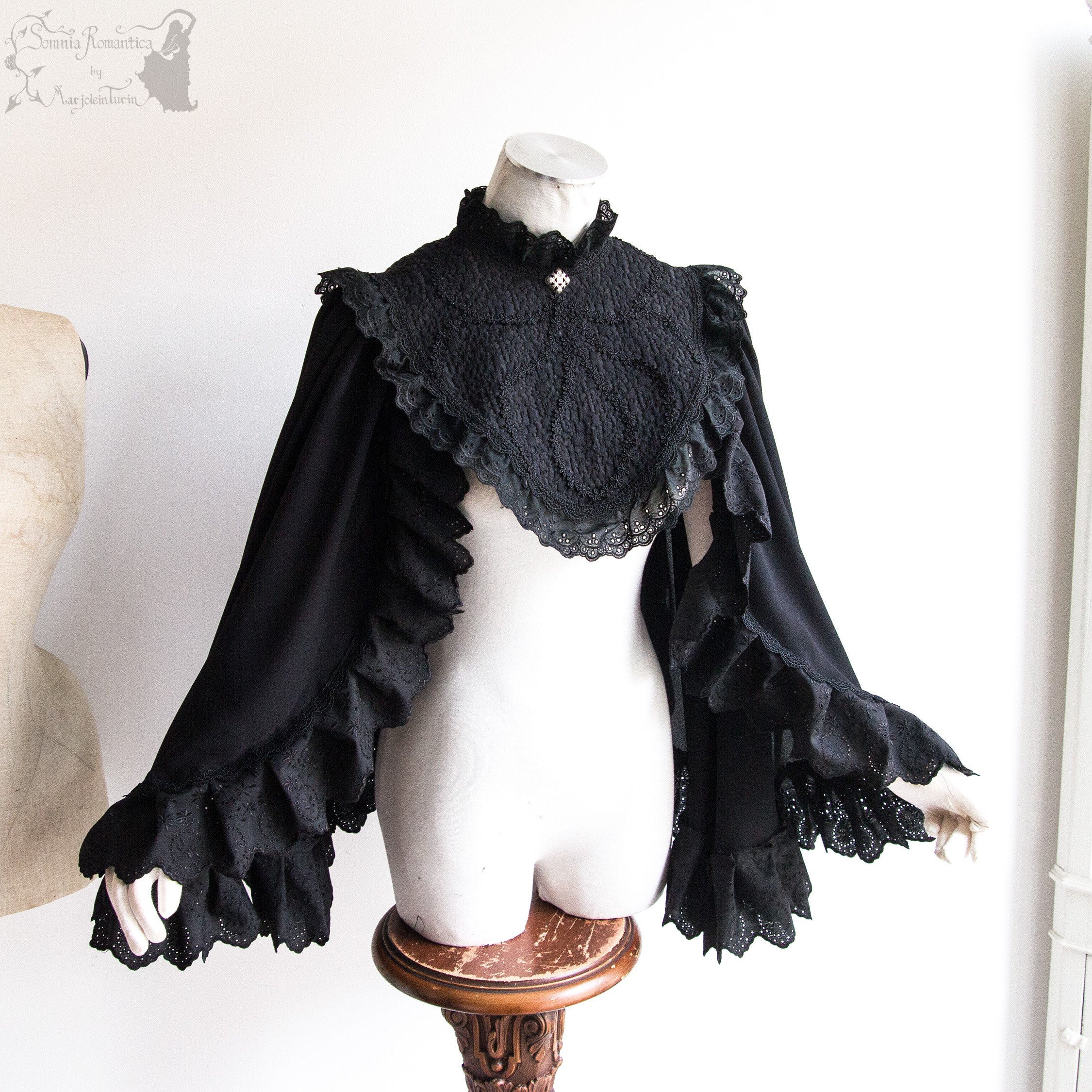 Collar black, fits XS-M, Adorned Ghost collection 2026