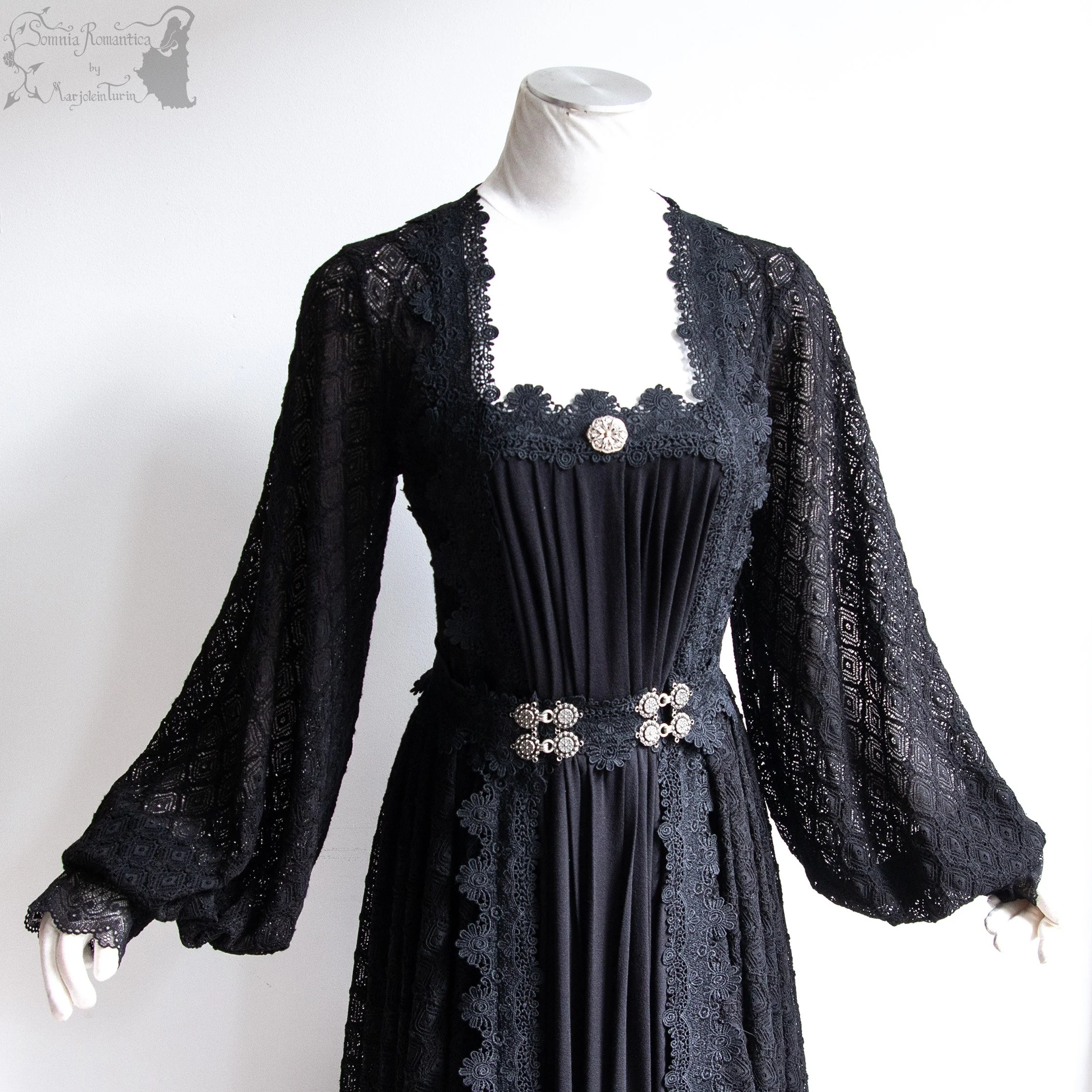 2606DRLBK37-somnia-romantica-marjolein-turin-2026-06-jun-03-21.jpg