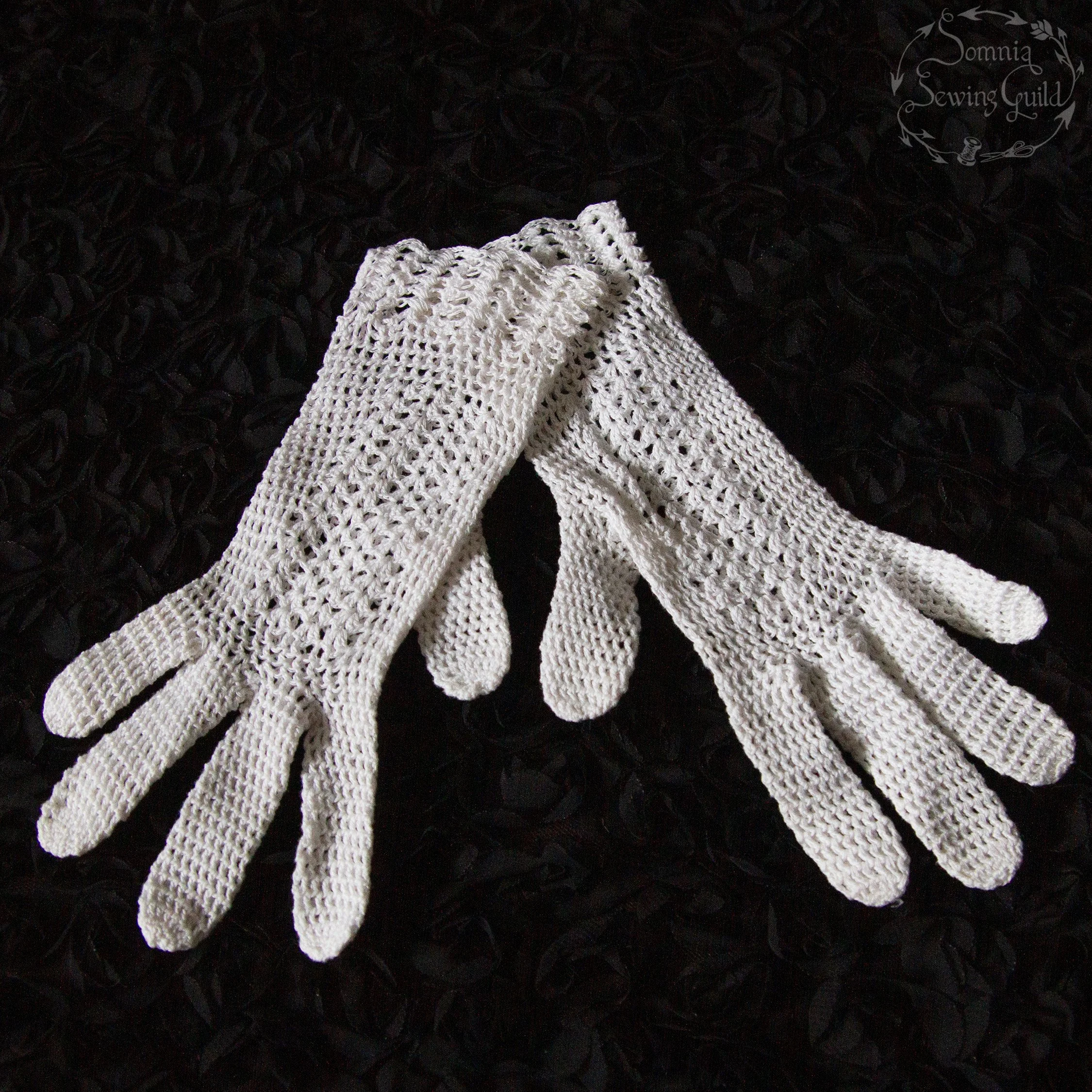 somnia-sewing-guild-gloves-ACGL007OW-08-aug-06-01.jpg