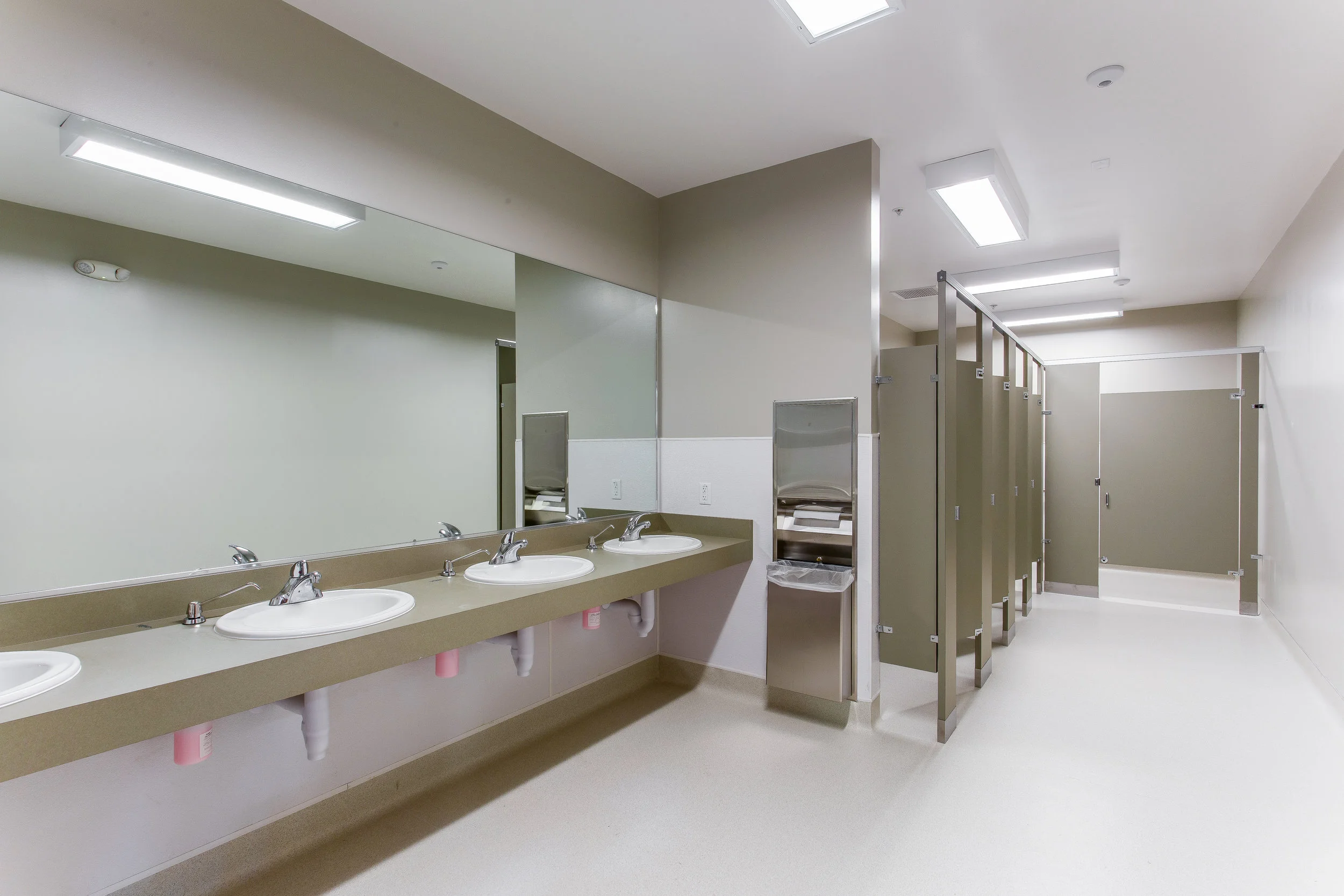 Coasters-Bathroom 1.jpg