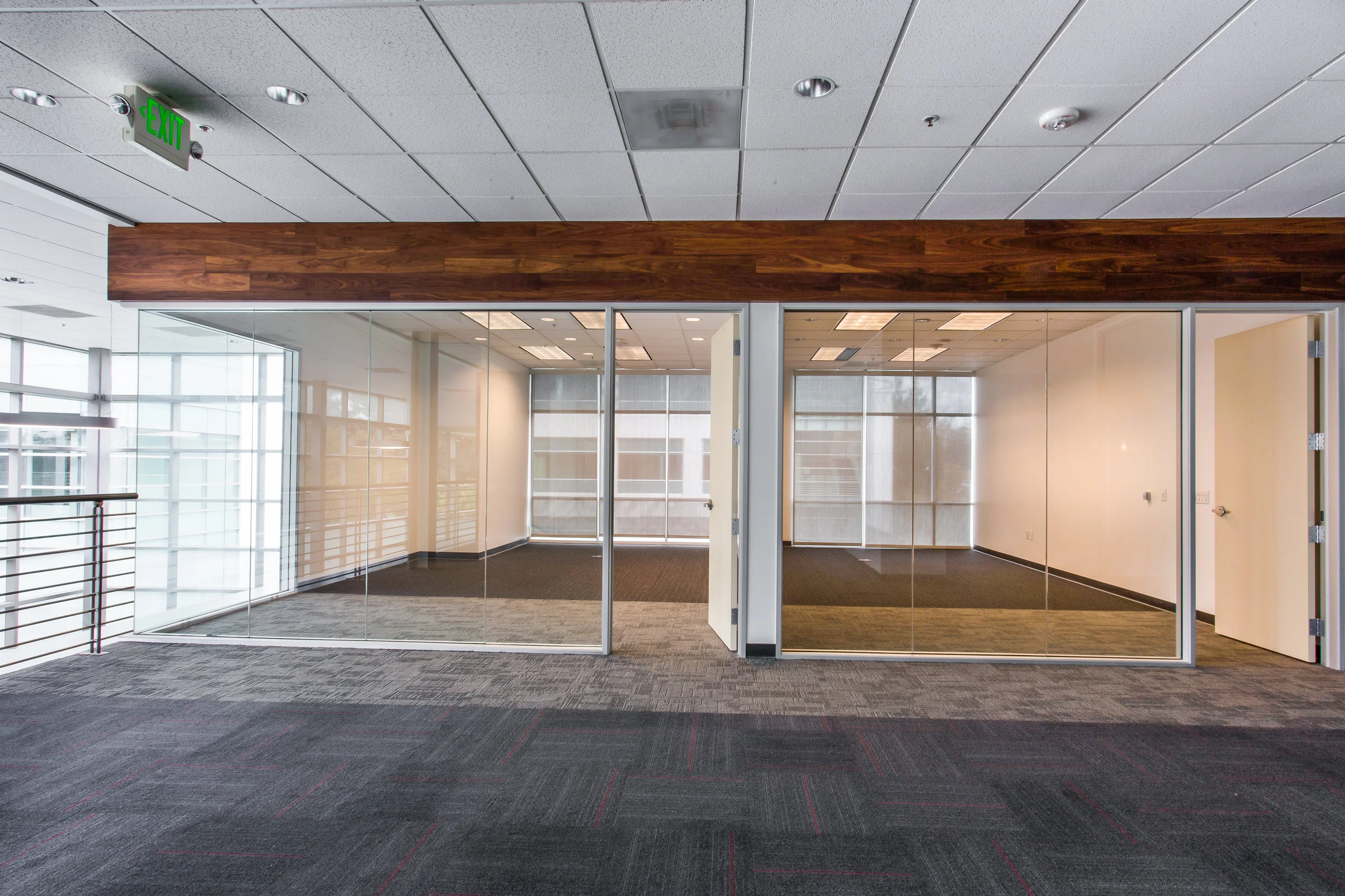 3000Orchard-upstairs1.jpg