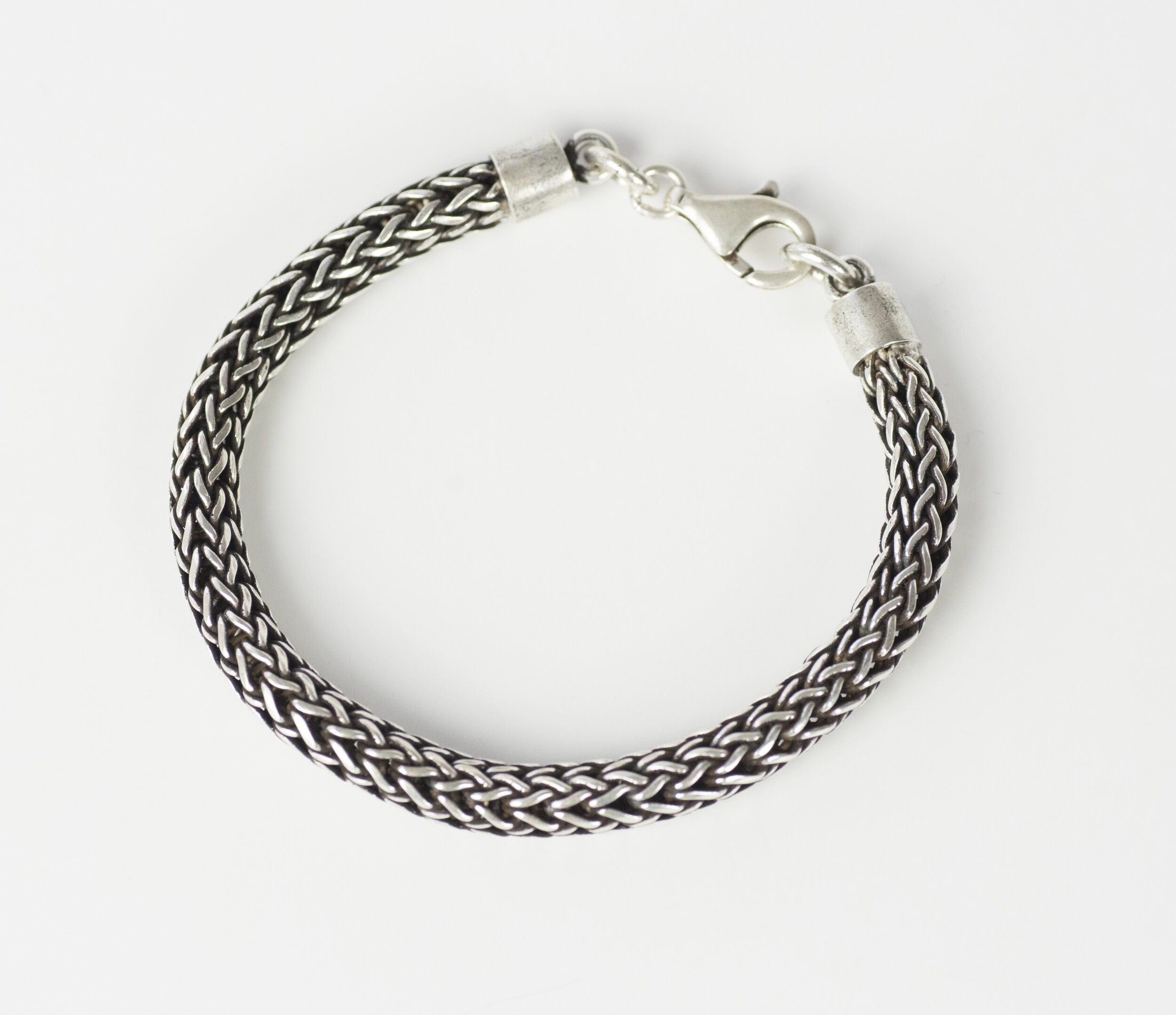 silver-wired-bracelet-flat-lay.jpg