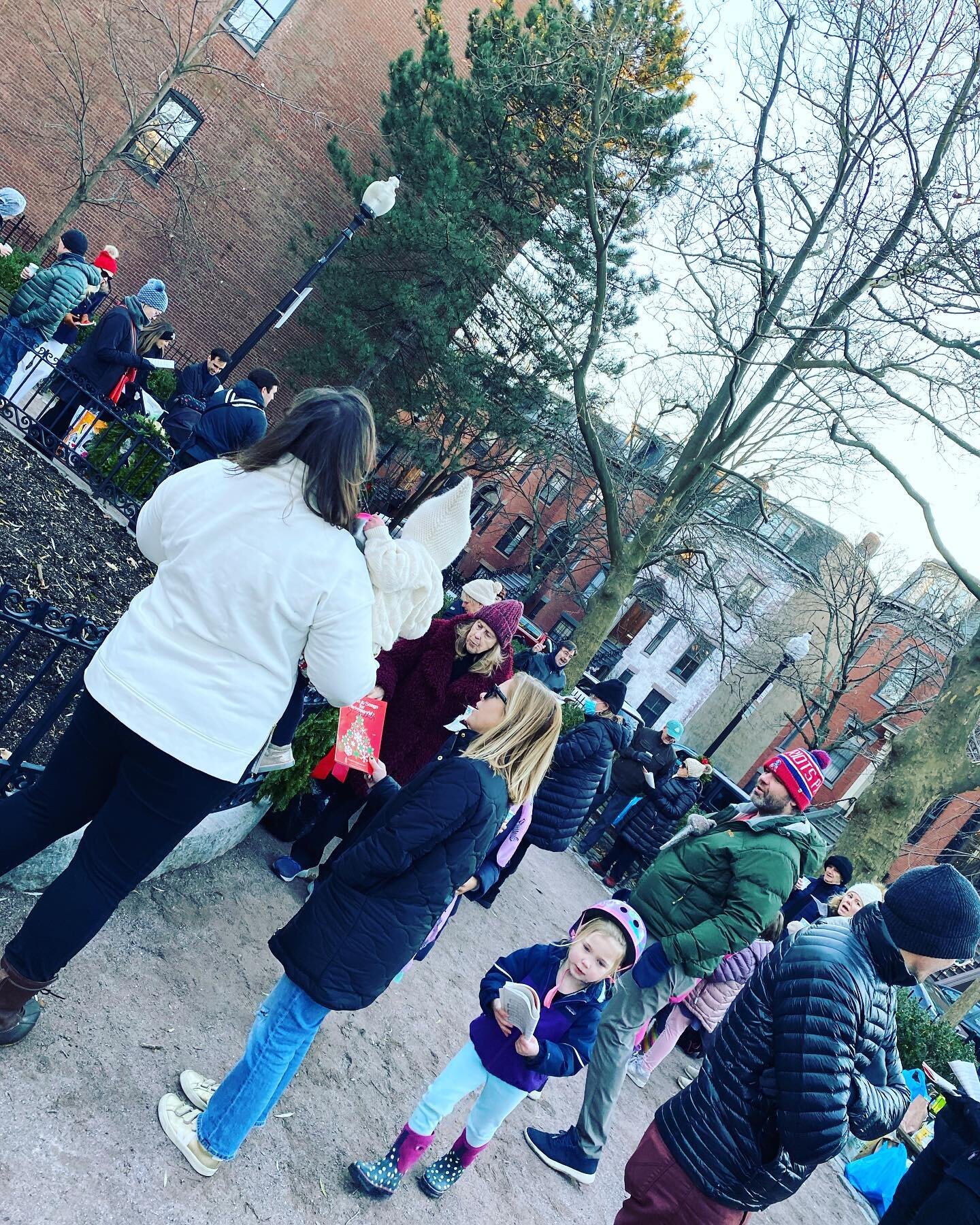 Holiday cheer is here! Come on over sing along, sips some cider &amp; enjoy a sweet treat! 🎶🌲🍪🎶