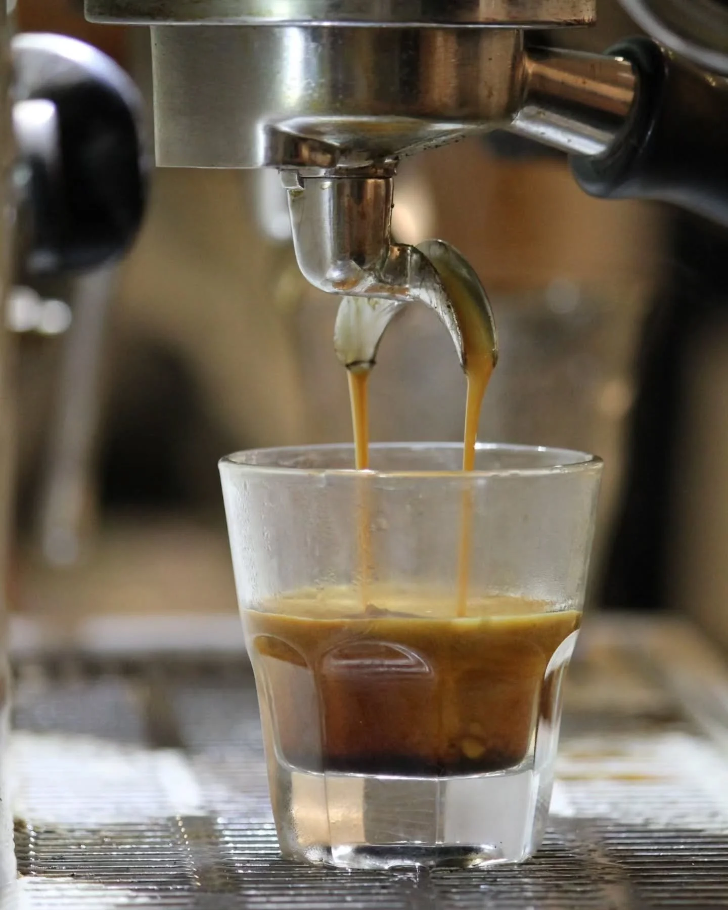 The perfect espresso shot! ☕️

It&rsquo;s the quiet hero behind every delicious coffee we pour ☕

From our dreamy Lavender Latte to the silky Honey Oat Latte, classic Cappuccino, smooth Cortado, and all your other favorites&hellip; it all starts righ